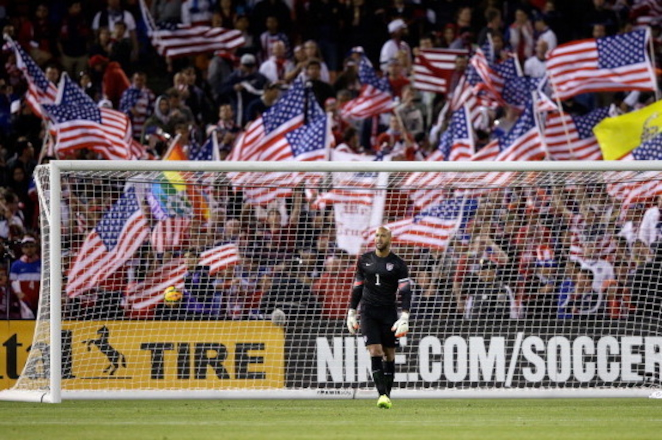 SAN FRANCISCO, CA - MAY 27:  Tim Howard #1 of the United States in action against Azerbaijan during their match at Candlestick Park on May 27, 2014 in San Francisco, California.  (Photo by Ezra Shaw/Getty Images)