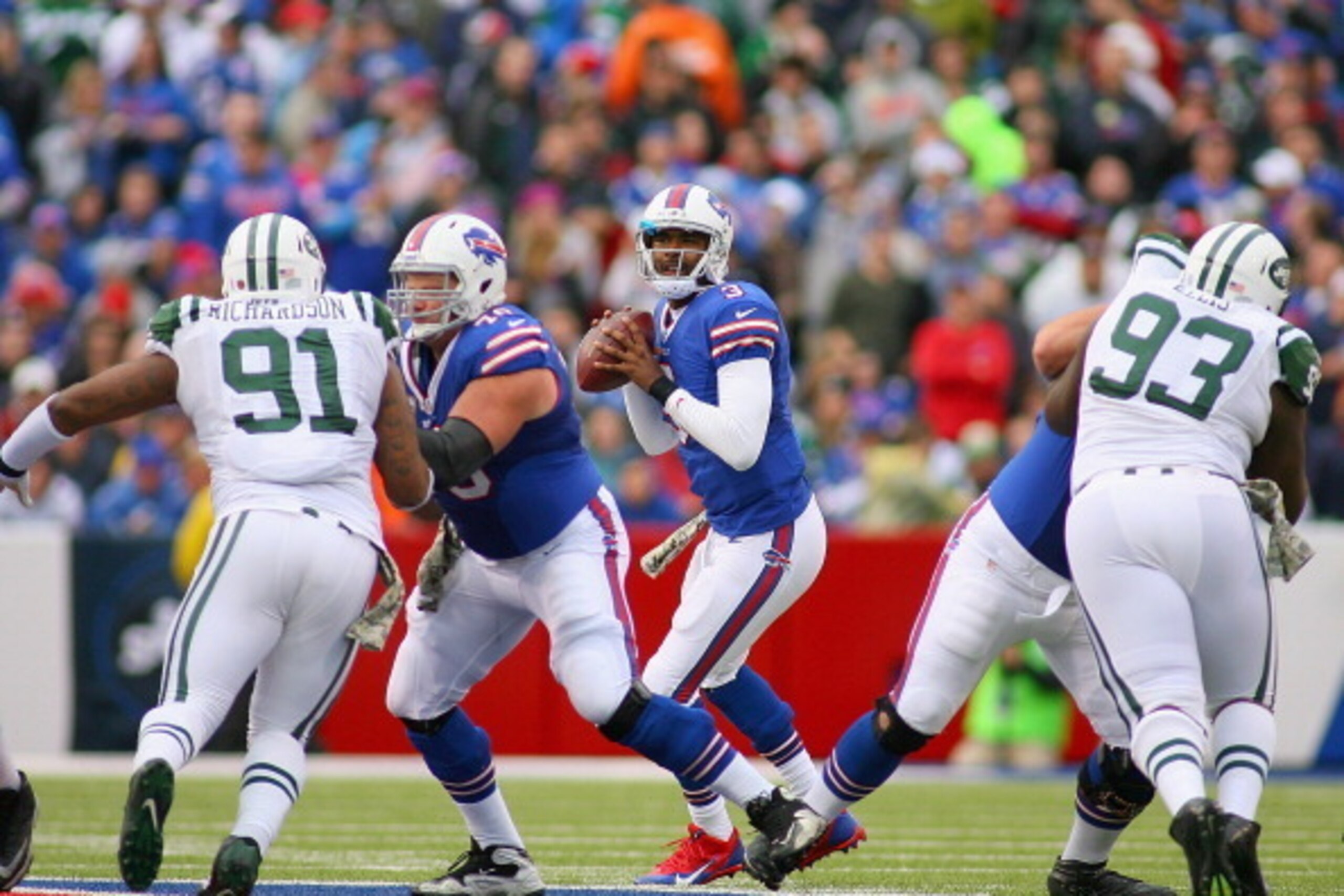 ORCHARD PARK, NY - NOVEMBER 17: EJ Manuel #3 of the Buffalo Bills readies to pass against the New York Jets at Ralph Wilson Stadium on November 17, 2013 in Orchard Park, New York. Buffalo won 37-14. (Photo by Rick Stewart/Getty Images) ORCHARD PARK, NY - NOVEMBER 17: EJ Manuel #3 of the Buffalo Bills readies to pass against the New York Jets at Ralph Wilson Stadium on November 17, 2013 in Orchard Park, New York. Buffalo won 37-14. (Photo by Rick Stewart/Getty Images)