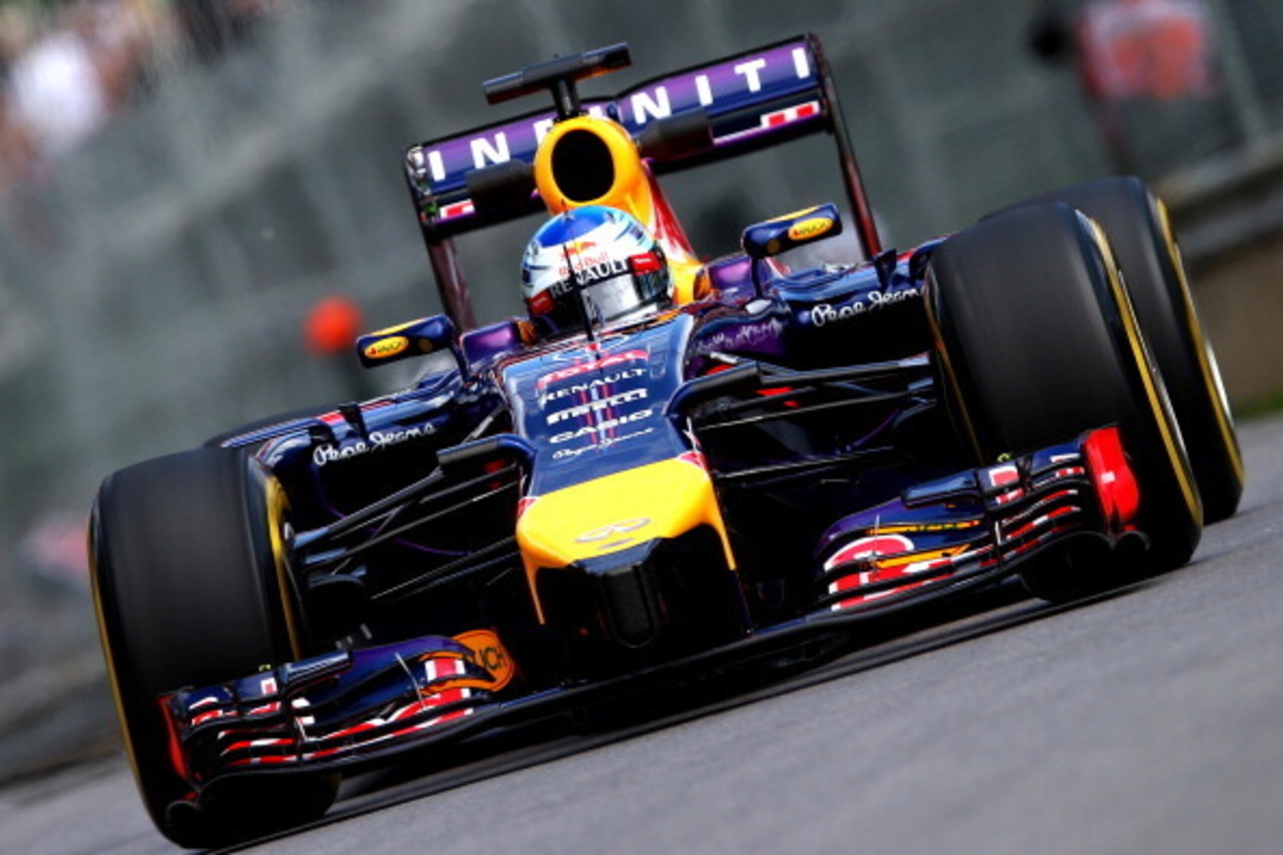 MONTREAL, QC - JUNE 06:  Sebastian Vettel of Germany and Infiniti Red Bull Racing drives during practice ahead of the Canadian Formula One Grand Prix at Circuit Gilles Villeneuve on June 6, 2014 in Montreal, Canada.  (Photo by Mark Thompson/Getty Images)