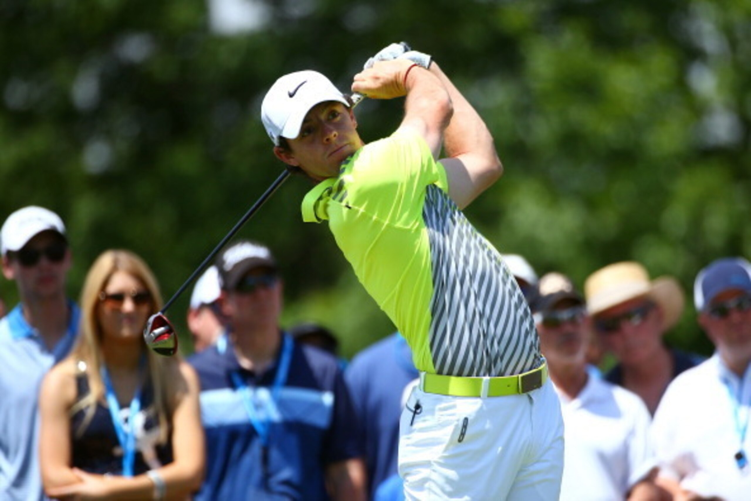 DUBLIN, OH - JUNE 01:  Rory McIlroy of Northern Ireland hits his tee shot on the first hole during the final round of the Memorial Tournament presented by Nationwide Insurance at Muirfield Village Golf Club on June 1, 2014 in Dublin, Ohio.  (Photo by Andy