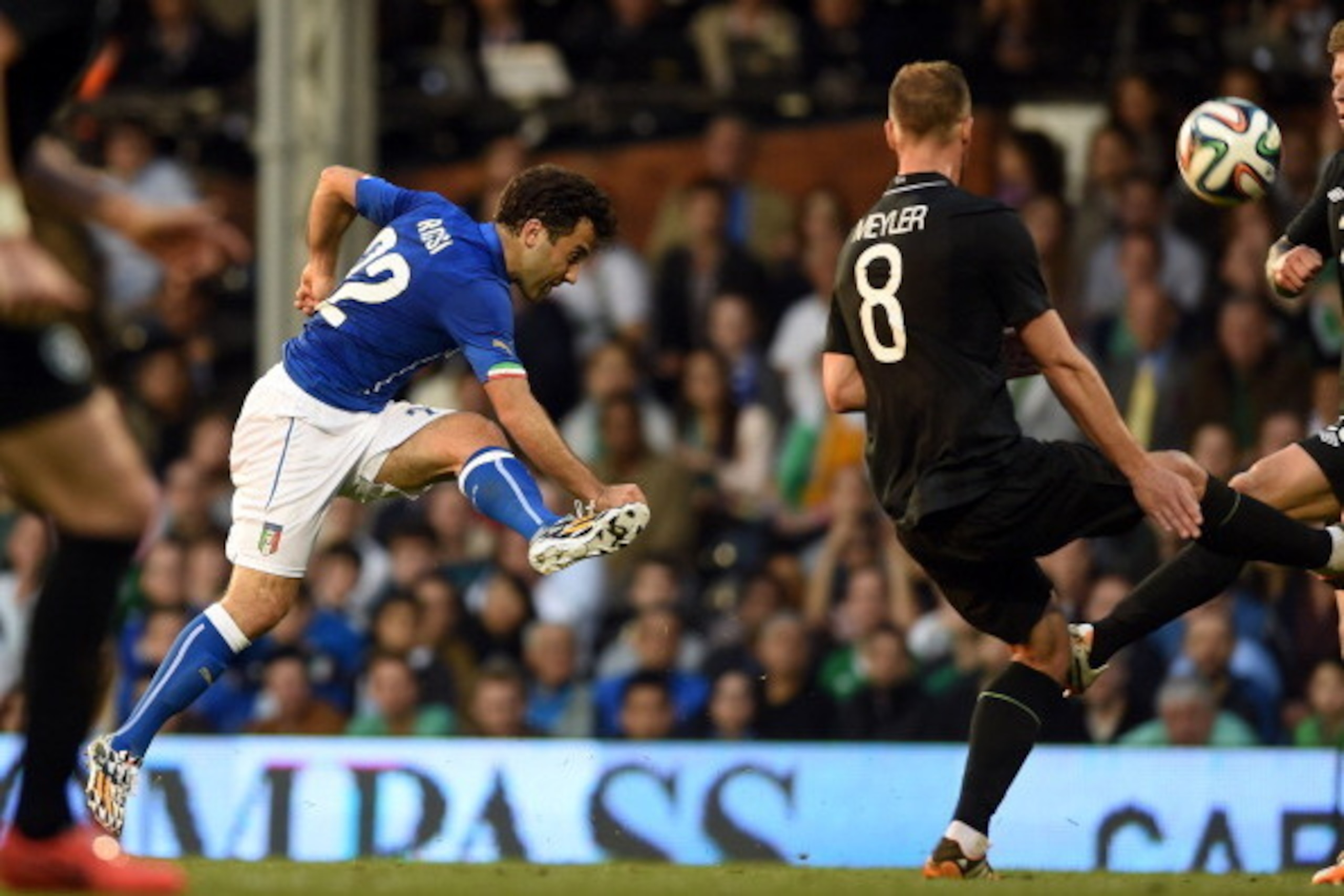 LONDON, ENGLAND - MAY 31:  Giuseppe Rossi of Italy (L) in action during the International Friendly match between Italy and Ireland at Craven Cottage on May 31, 2014 in London, England.  (Photo by Claudio Villa/Getty Images)