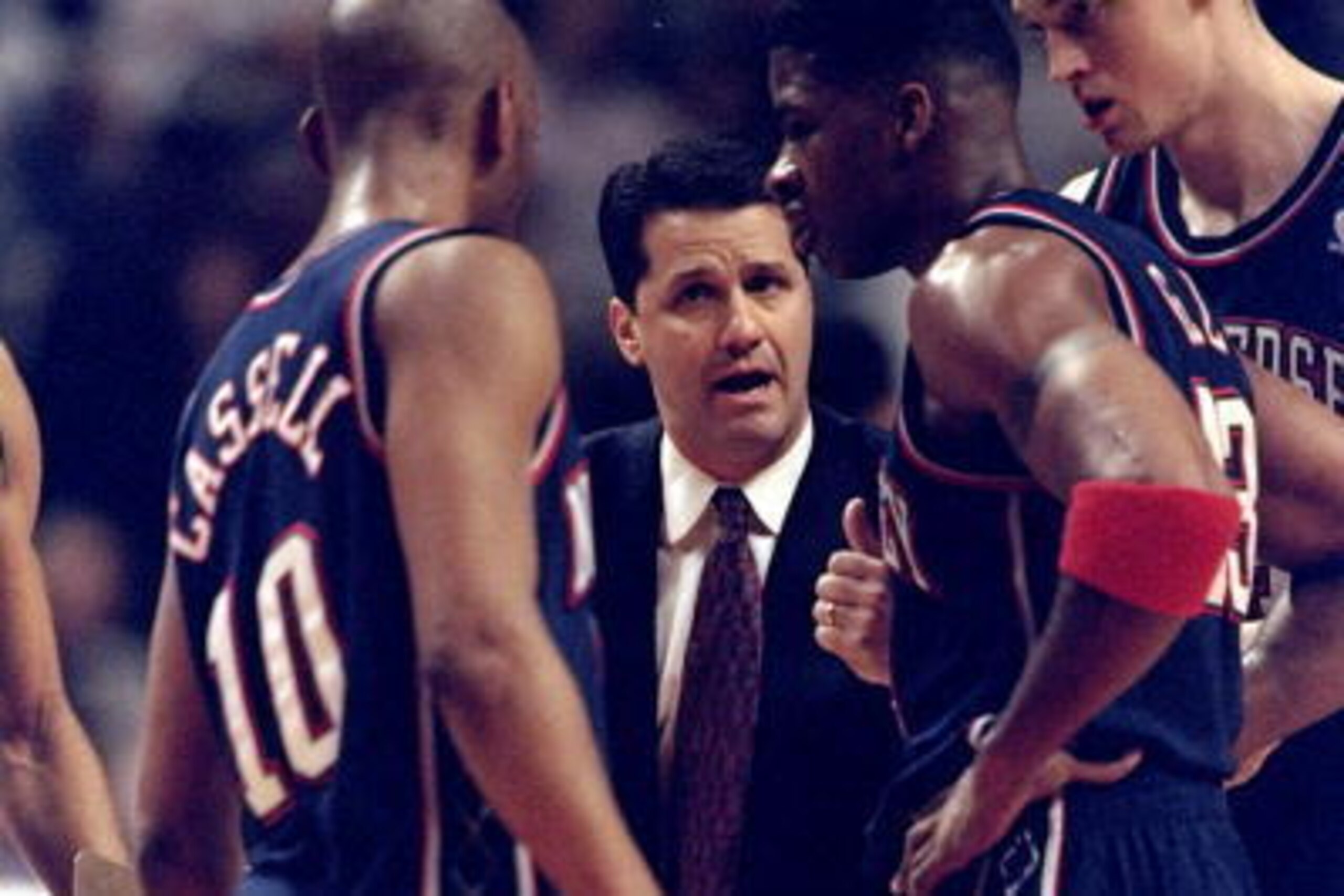24 Apr 1998: Head coach John Calipari of the New Jersey Nets talks with his guards Sam Cassell, Kendall Gill and forward Keigh Van Horne during a game against the Chicago Bulls at the United Center in Chicago, Illinois. The Bulls defeated the Nets 96-93.