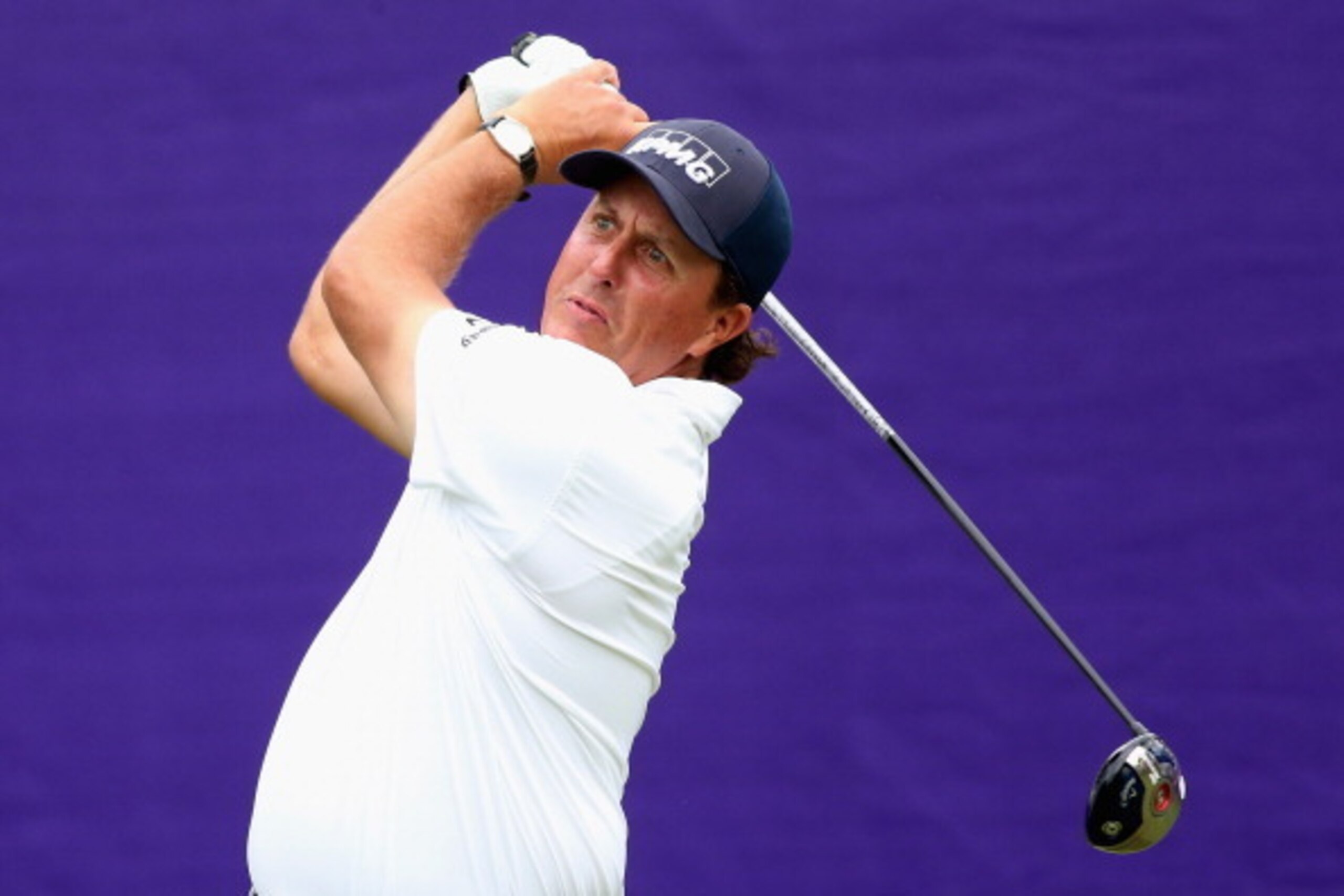 MEMPHIS, TN - JUNE 08:  Phil Mickelson hits his tee shot on the first hole during the final round of the FedEx St. Jude Classic at the TPC Southwind on June 8, 2014 in Memphis, Tennessee.  (Photo by Stephen Dunn/Getty Images)