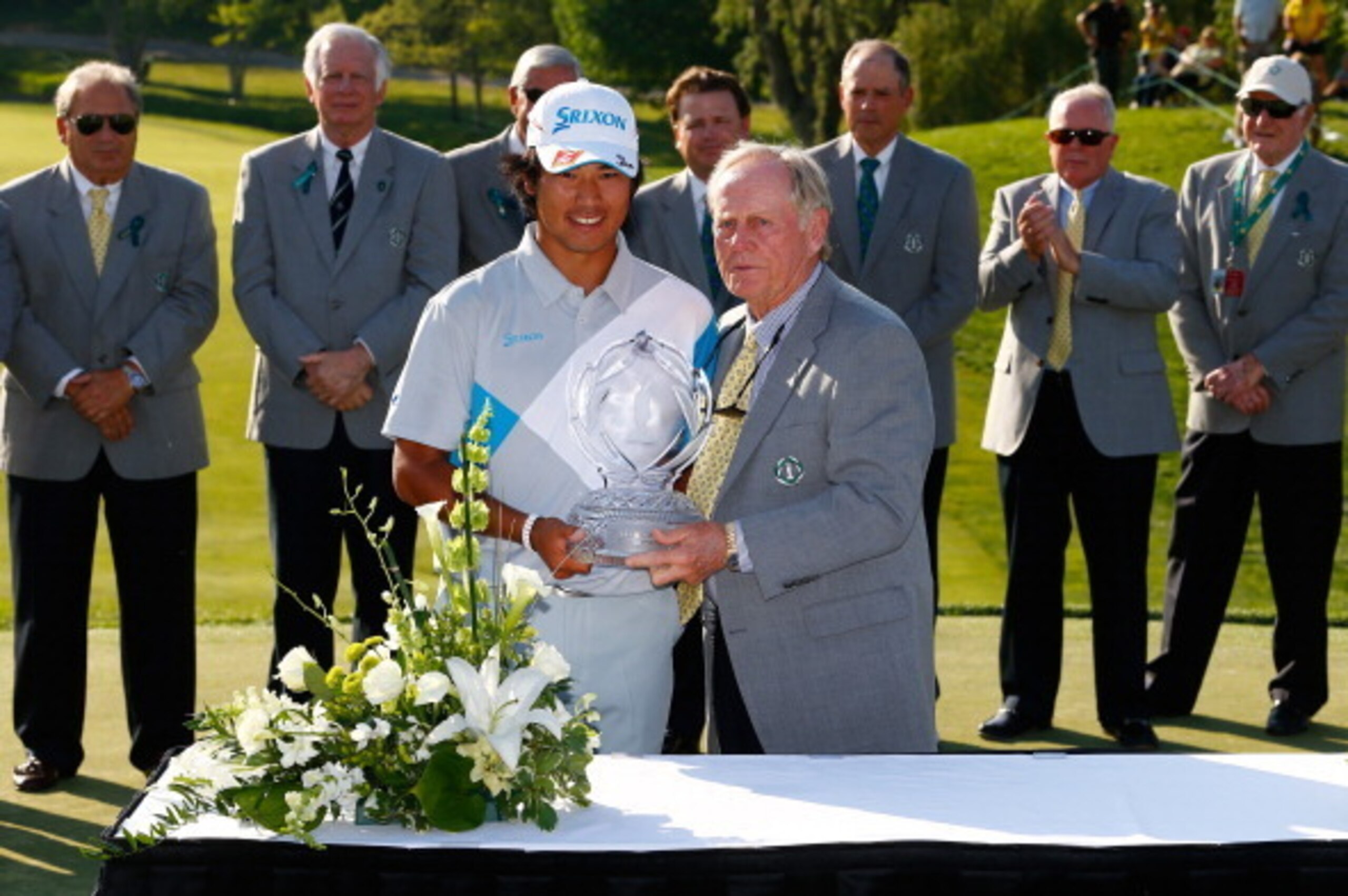 DUBLIN, OH - JUNE 01:  Hideki Matsuyama of Japan and Jack Nicklaus pose with the trophy after the Memorial Tournament presented by Nationwide Insurance at Muirfield Village Golf Club on June 1, 2014 in Dublin, Ohio.  (Photo by Sam Greenwood/Getty Images)