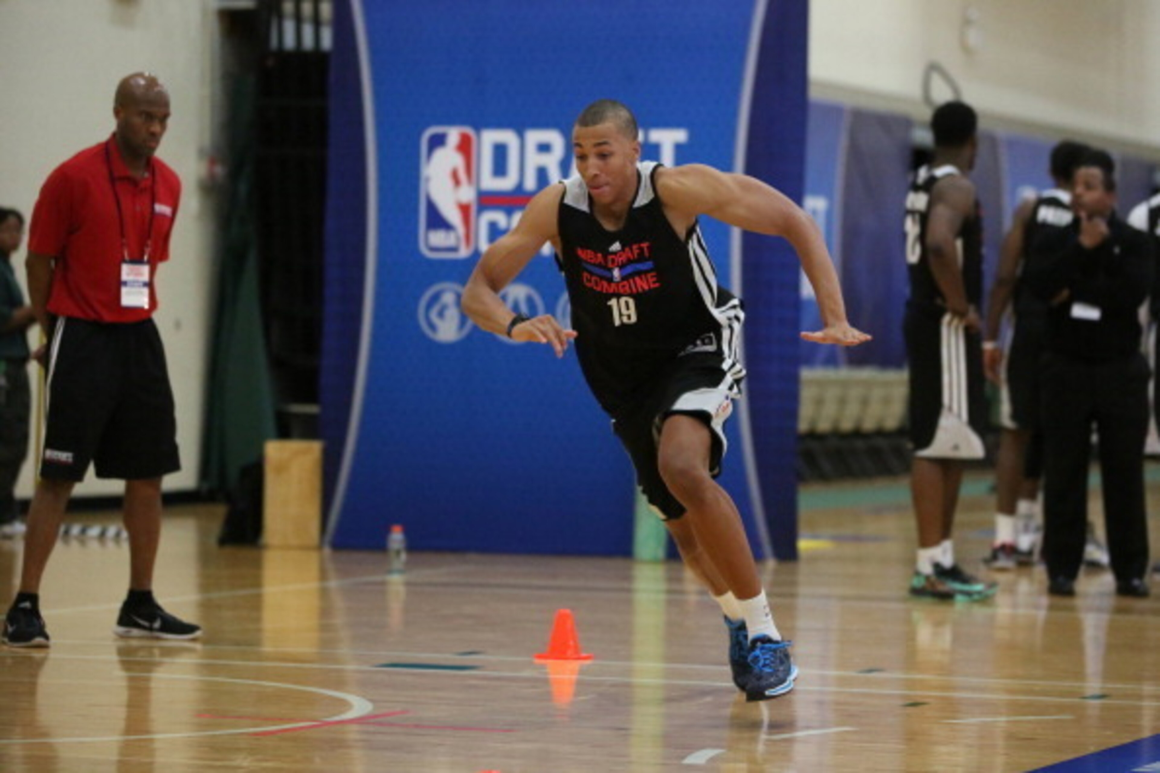 CHICAGO, IL - May 16: Dante Exum participates in drills during the 2014 Draft Combine on May 16, 2014 at Quest Multisport in Chicago, Illinois. NOTE TO USER: User expressly acknowledges and agrees that, by downloading and or using this Photograph, user CHICAGO, IL - May 16: Dante Exum participates in drills during the 2014 Draft Combine on May 16, 2014 at Quest Multisport in Chicago, Illinois. NOTE TO USER: User expressly acknowledges and agrees that, by downloading and or using this Photograph, user
