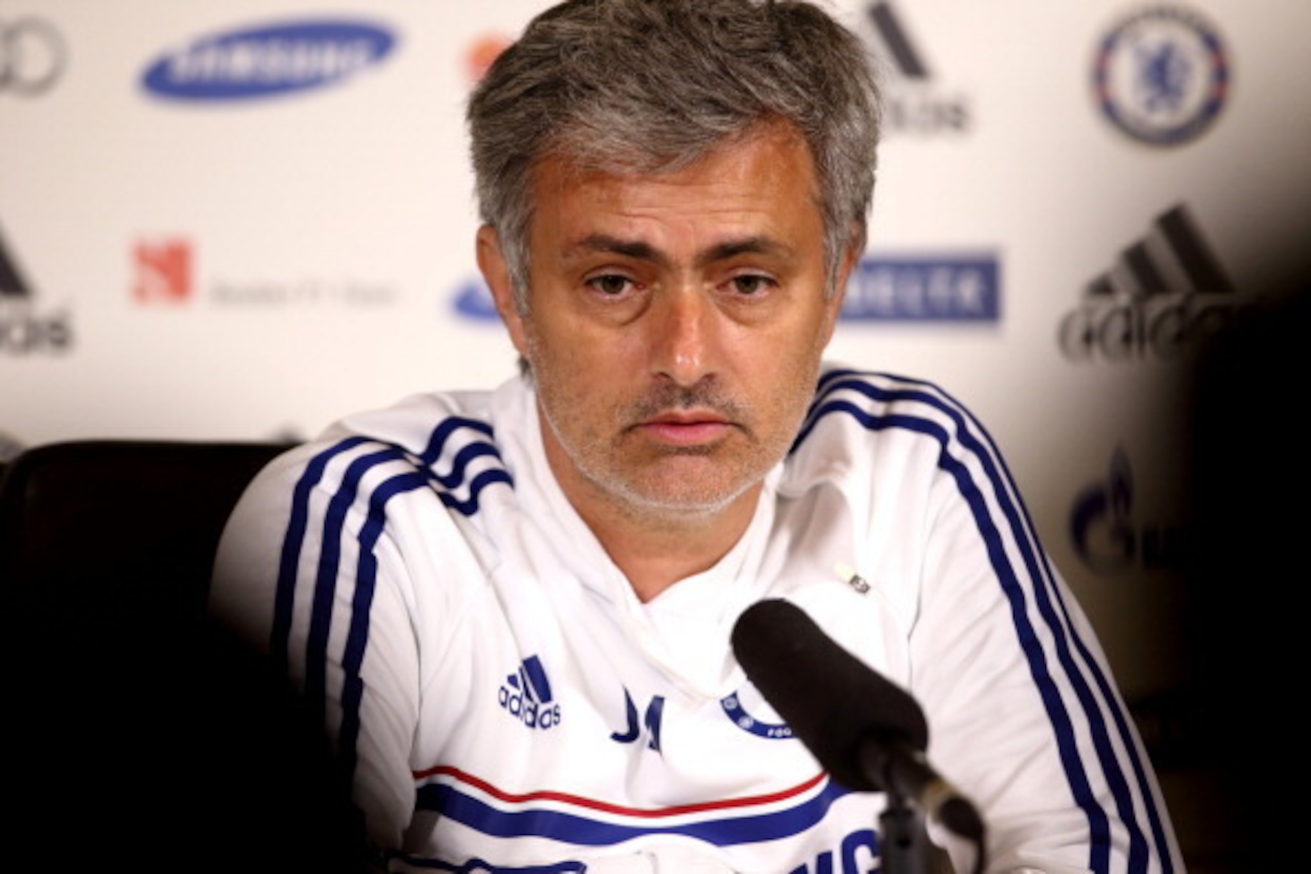 COBHAM, ENGLAND - MAY 02:  Chelsea Manager Jose Mourinho talks to the press at the Chelsea Training Ground on May 2, 2014 in Cobham, England.  (Photo by Jordan Mansfield/Getty Images)