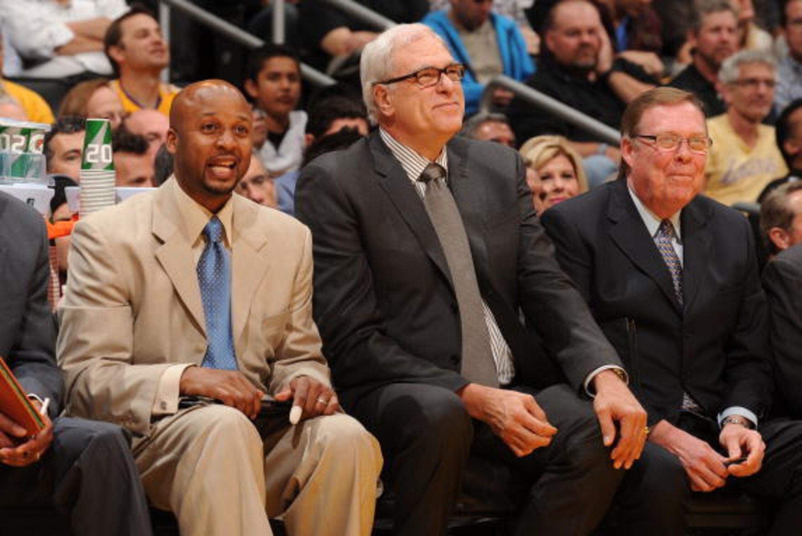 LOS ANGELES - FEBRUARY 16:  Head Coach Phil Jackson (C) of the Los Angeles Lakers sits between Assistant Coaches Brian Shaw (L) and Frank Hamblen during a game against the Golden State Warriors at Staples Center on February 16, 2010 in Los Angeles, Califo
