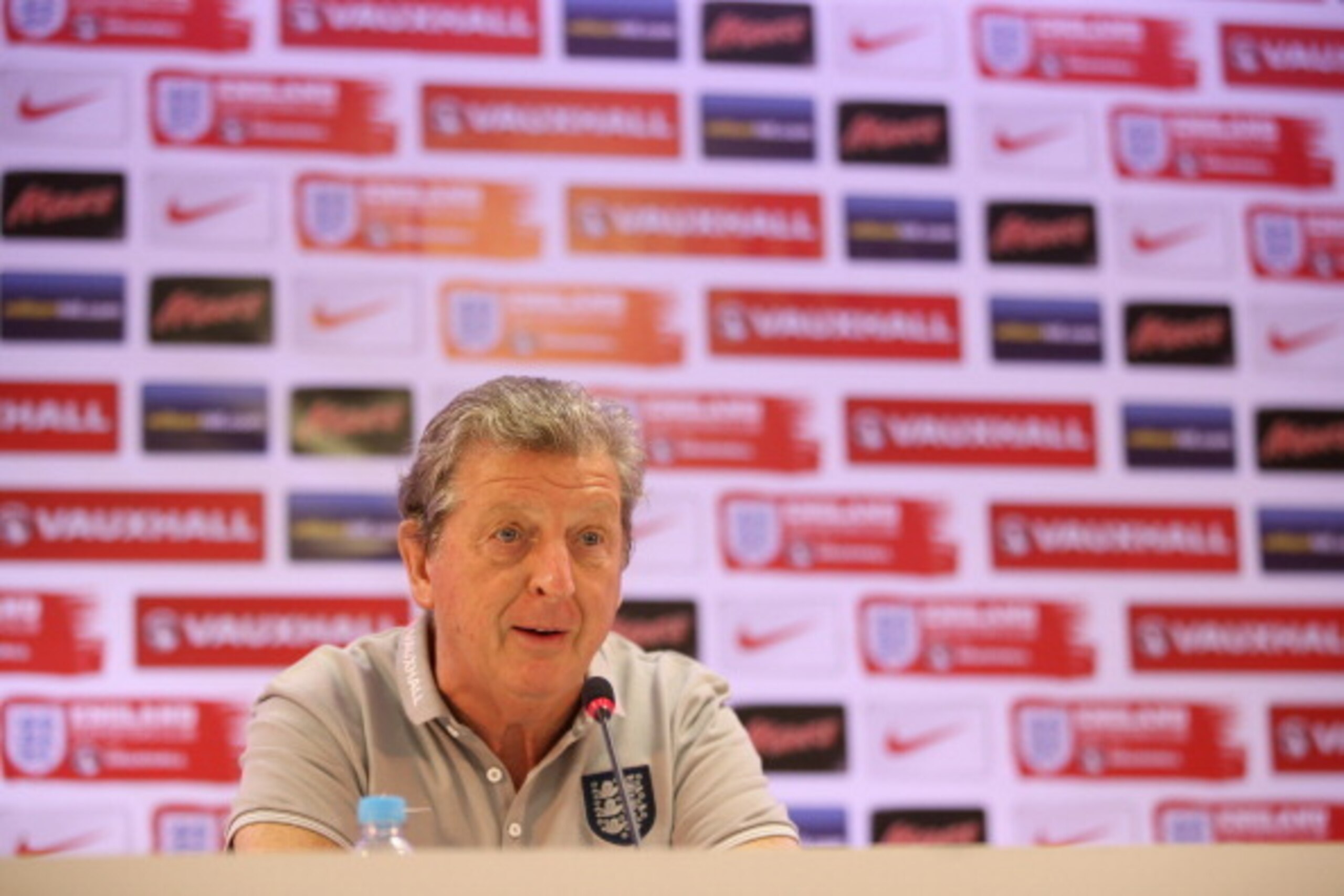 RIO DE JANEIRO, BRAZIL - JUNE 10:  Manager Roy Hodgson talks to the media in an England press conference at the Urca Military Base on June 10, 2014 in Rio de Janeiro, Brazil.  (Photo by Richard Heathcote/Getty Images)
