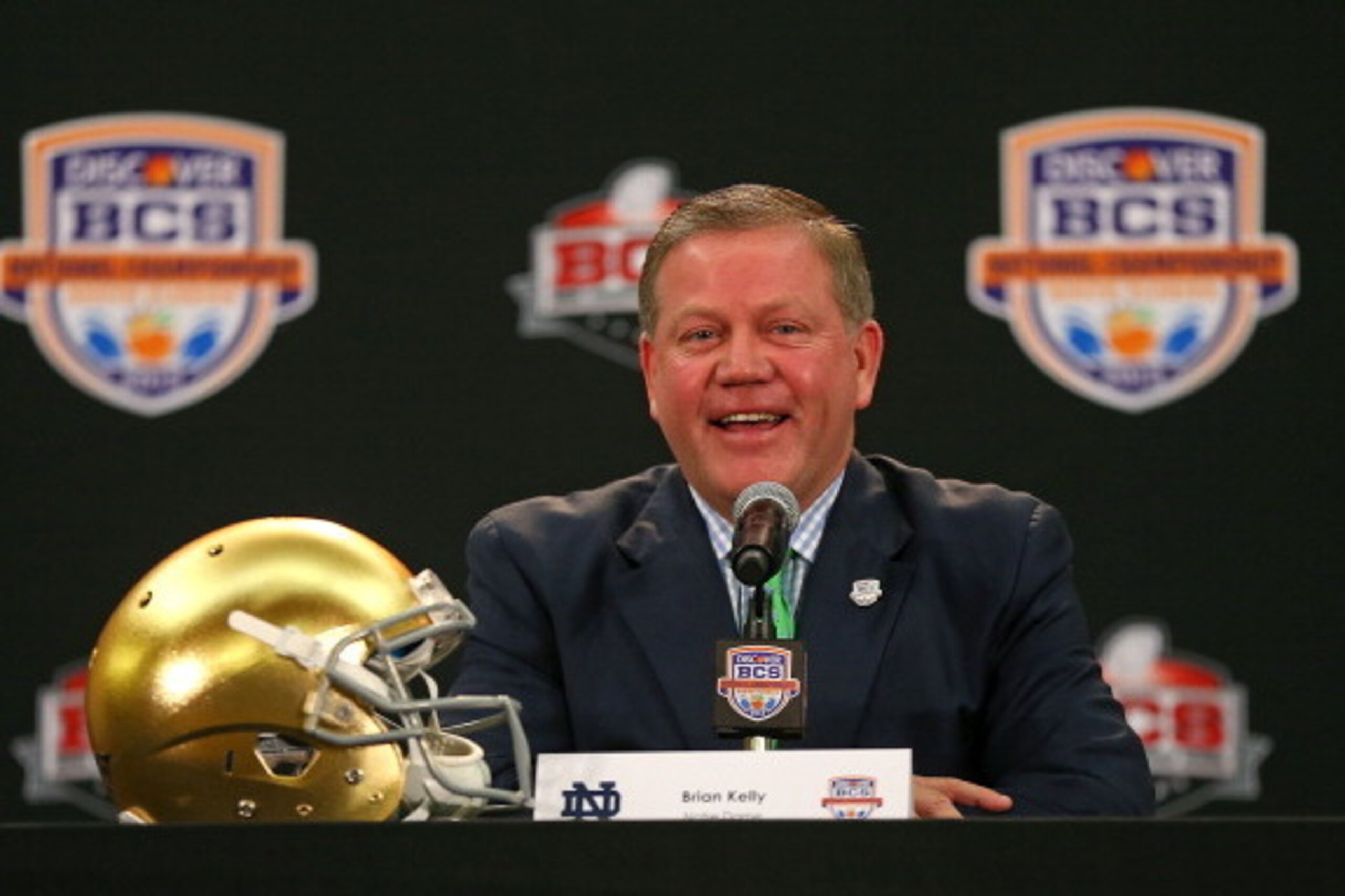 FORT LAUDERDALE, FL - JANUARY 06:  Notre Dame Fighting Irish head coach Brian Kelly spreaks with members of the media during the Discover BCS National Championship Head Coaches Press Conference on January 6, 2013 in Fort Lauderdale, Florida.  (Photo by Mi