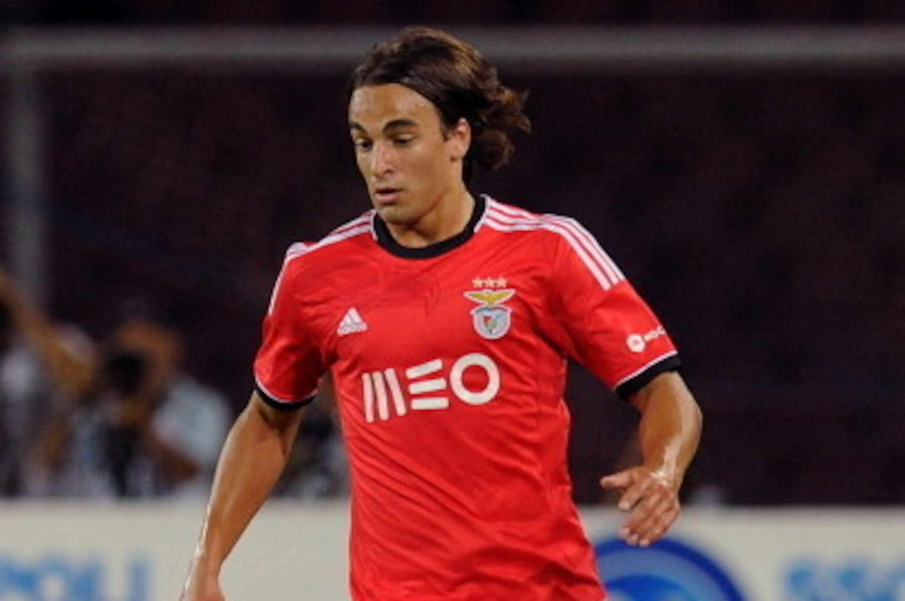 NAPLES, ITALY - AUGUST 09:  Lazar Markovic of Benfca in action during the pre-season friendly match between SSC Napoli and SL Benfica at Stadio San Paolo on August 9, 2013 in Naples, Italy.  (Photo by Giuseppe Bellini/Getty Images)