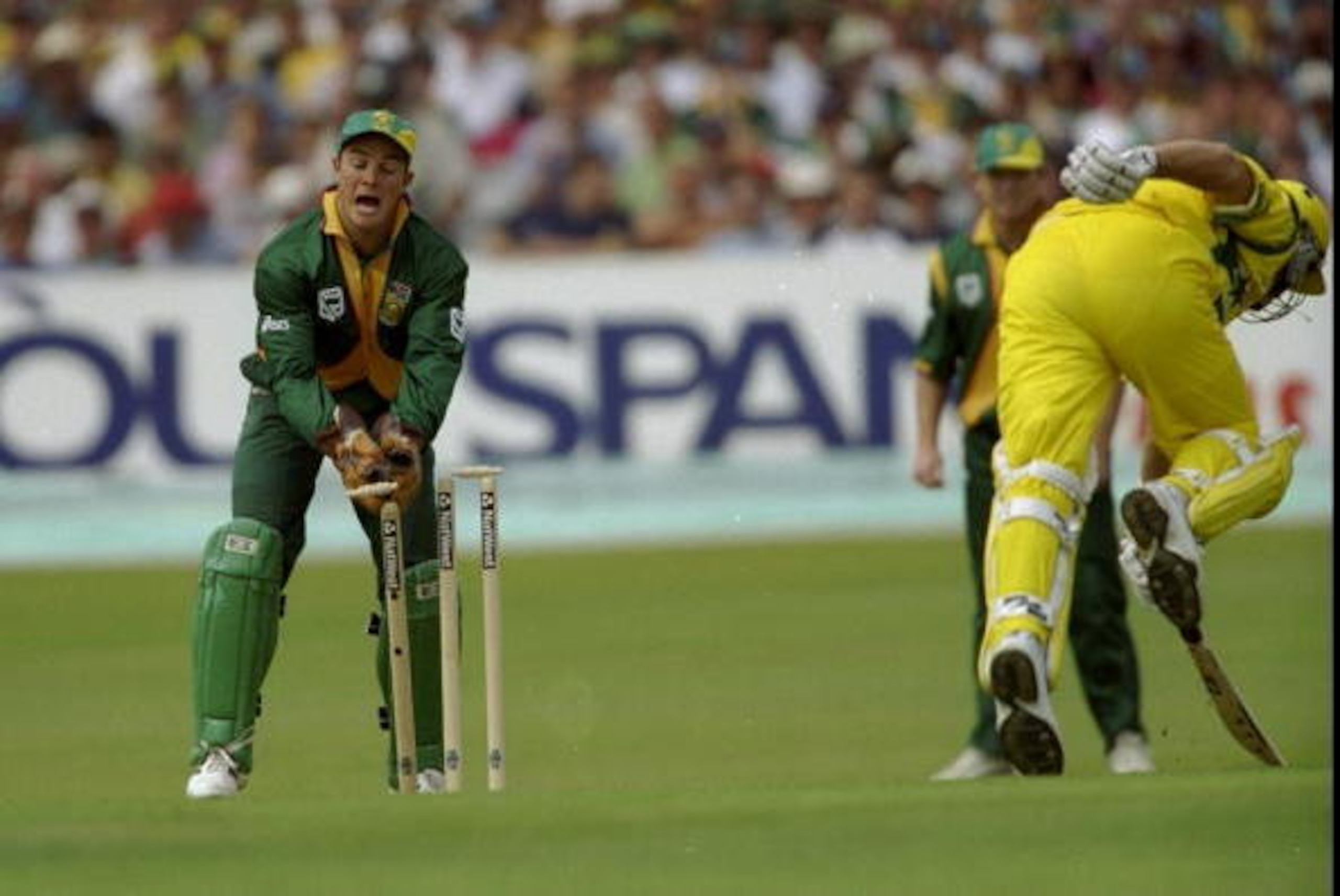 13 Jun 1999:  Mark Boucher of South Africa runs out Mark Waugh of Australia during the World Cup Super Six match at Headingley in Leeds , England. Australia won by 5 wickets to join South Africa in the semi-finals. \ Mandatory Credit: Adrian Murrell /Alls