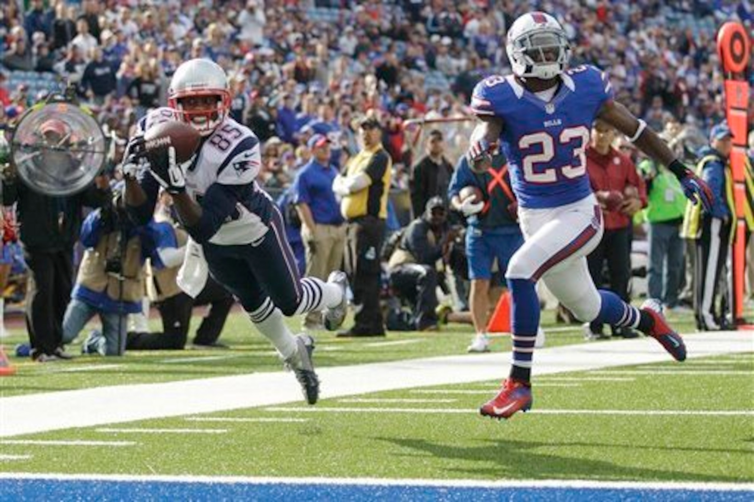 Lloyd's best attributes may be felt in the red zone, where the 49ers need help entering 2014.