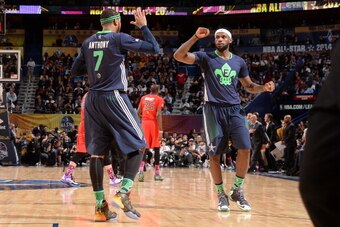 NEW ORLEANS, LA - FEBRUARY 16: Carmelo Anthony #7 and LeBron James #6 of the Eastern Conference All-Stars high five during the 2014 NBA All-Star Game as part of the 2014 All-Star Weekend at Smoothie King Center on February 16, 2014 in New Orleans, Louisia NEW ORLEANS, LA - FEBRUARY 16: Carmelo Anthony #7 and LeBron James #6 of the Eastern Conference All-Stars high five during the 2014 NBA All-Star Game as part of the 2014 All-Star Weekend at Smoothie King Center on February 16, 2014 in New Orleans, Louisia