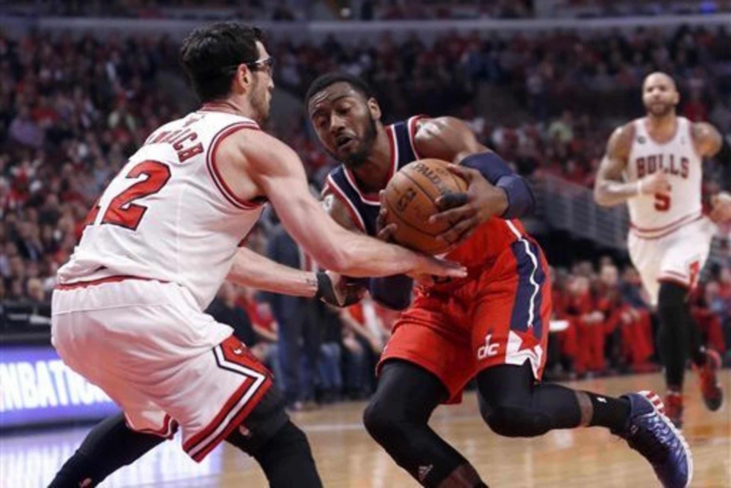 Kirk Hinrich's defense could be his saving grace as he looks to stay in the Windy City.