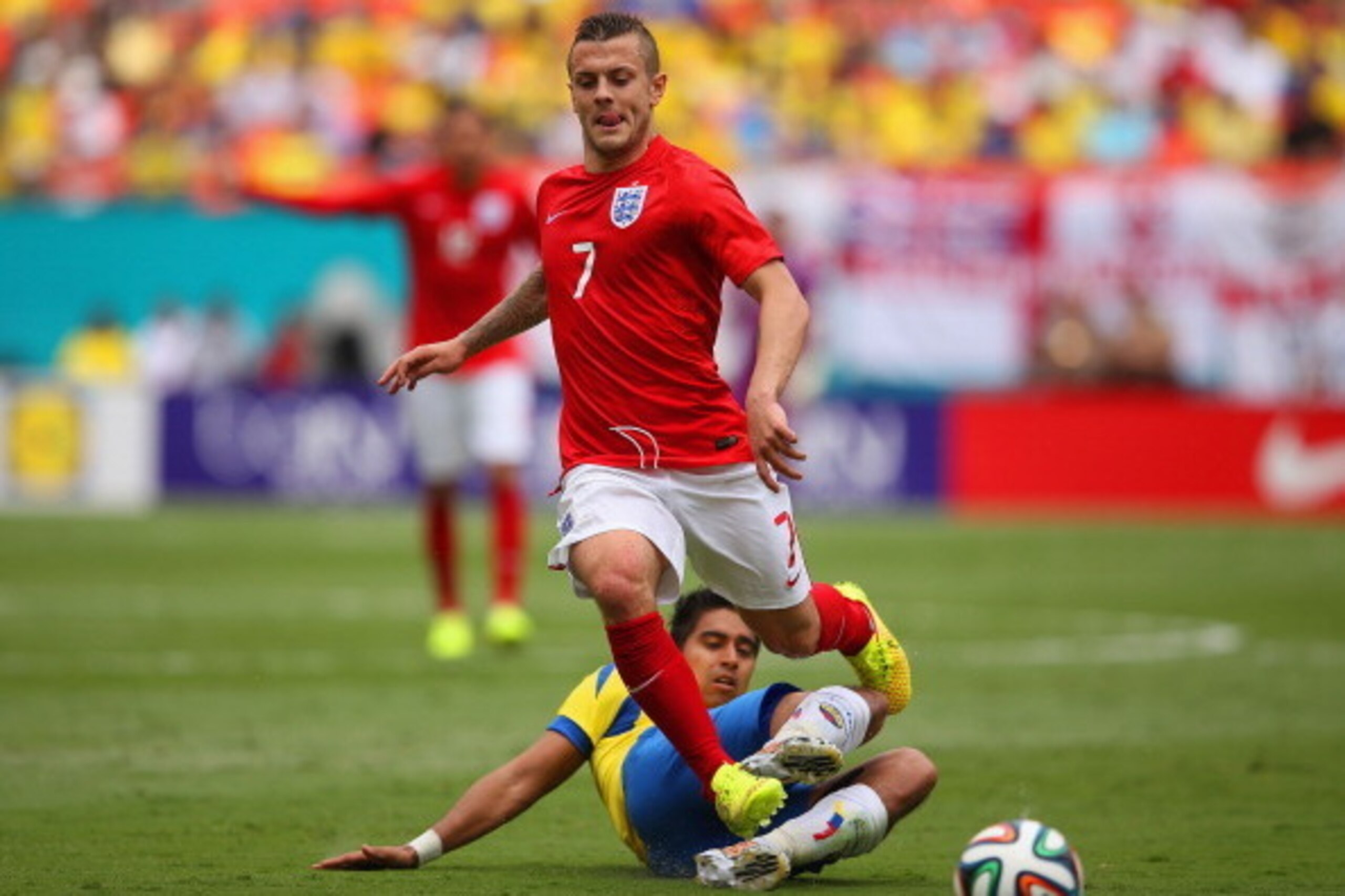 MIAMI GARDENS, FL - JUNE 04: Jack Wilshere of England breaks with the ball during the International friendly match between England and Ecuador at Sun Life Stadium on June 4, 2014 in Miami Gardens, Florida. (Photo by Richard Heathcote/Getty Images) MIAMI GARDENS, FL - JUNE 04: Jack Wilshere of England breaks with the ball during the International friendly match between England and Ecuador at Sun Life Stadium on June 4, 2014 in Miami Gardens, Florida. (Photo by Richard Heathcote/Getty Images)