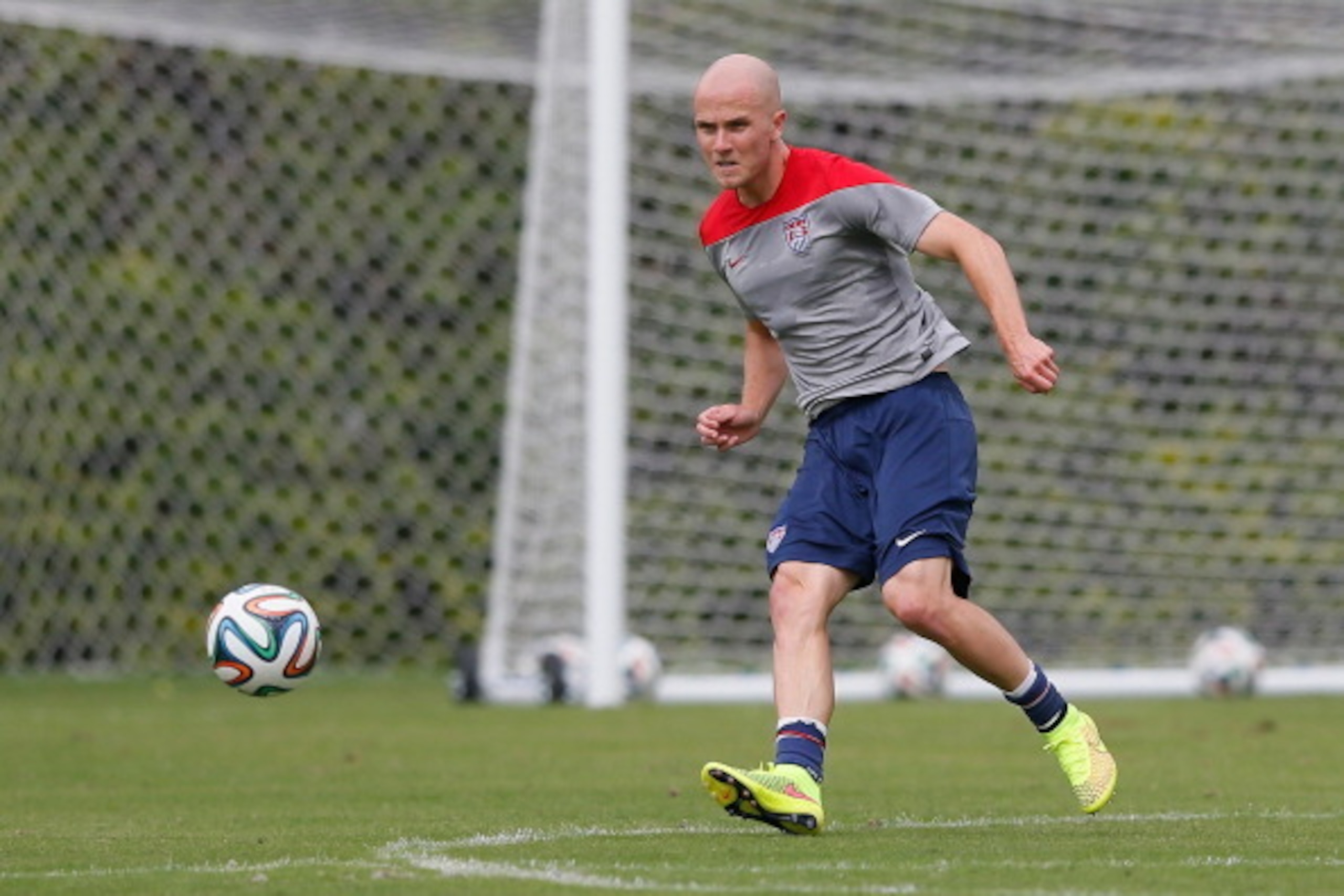 SAO PAULO, BRAZIL - JUNE 11:  Michael Bradley of the United States runs drills during their training session at Sao Paulo FC on June 11, 2014 in Sao Paulo, Brazil.  (Photo by Kevin C. Cox/Getty Images)