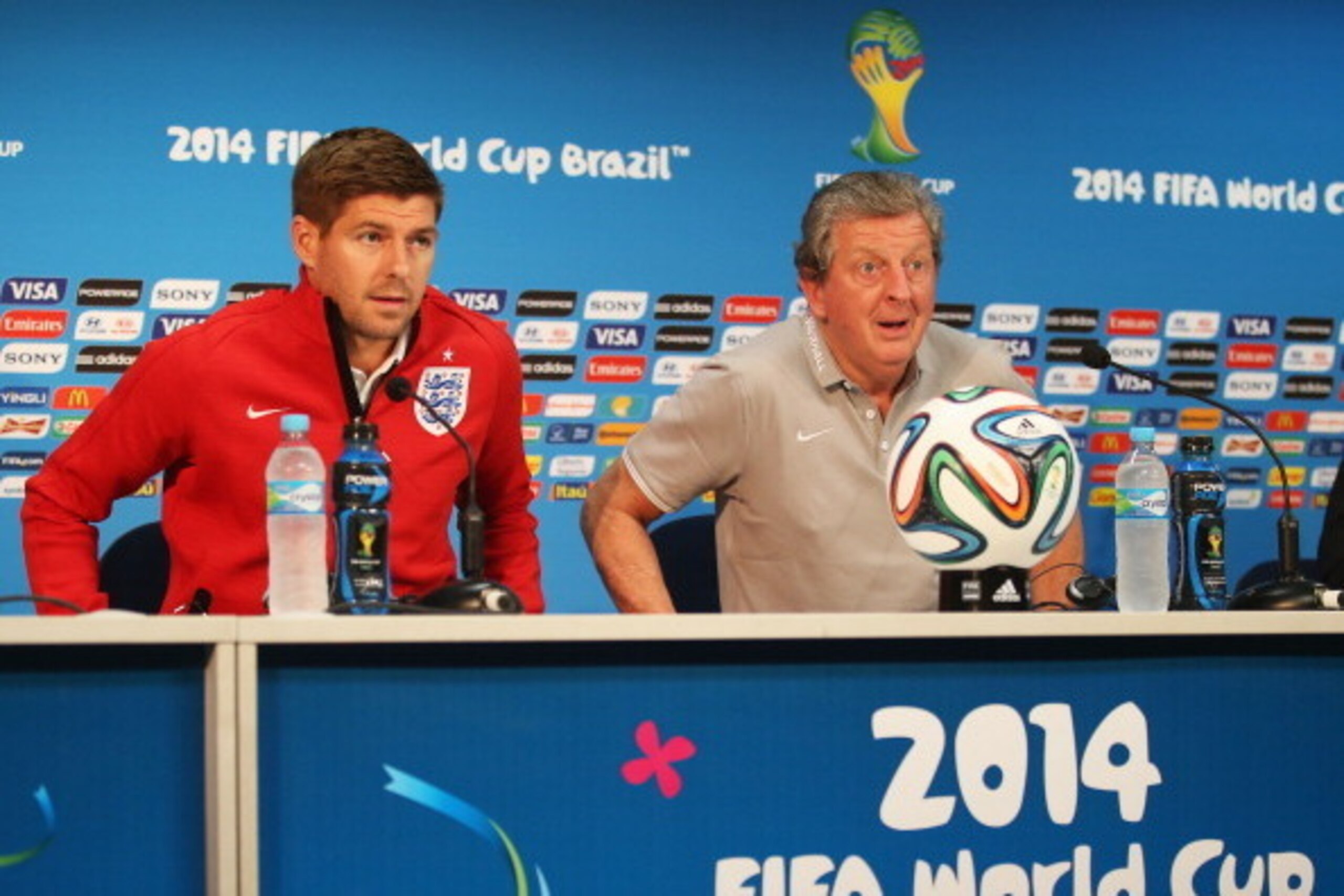 MANAUS, BRAZIL - JUNE 13:  Roy Hodgson manager of England (R) and Steven Gerrard look on during the England press conference ahead of their first match of the 2014 FIFA World Cup Brazil against Italy at Arena Amazonia on June 13, 2014 in Manaus, Brazil.  