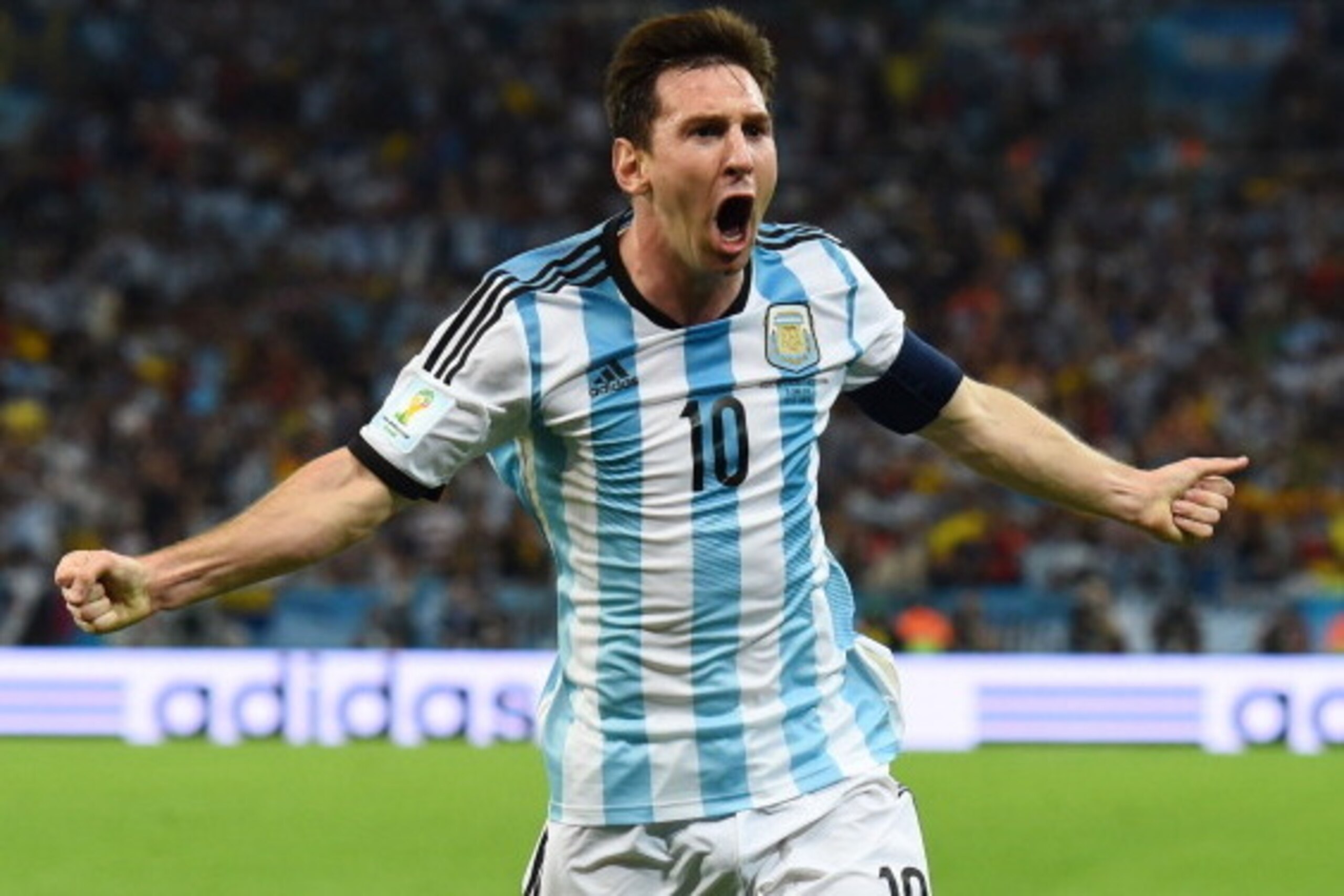 RIO DE JANEIRO, BRAZIL - JUNE 15:  Lionel Messi of Argentina celebrates after scoring his team's second goal during the 2014 FIFA World Cup Brazil Group F match between Argentina and Bosnia-Herzegovina at Maracana on June 15, 2014 in Rio de Janeiro, Brazi