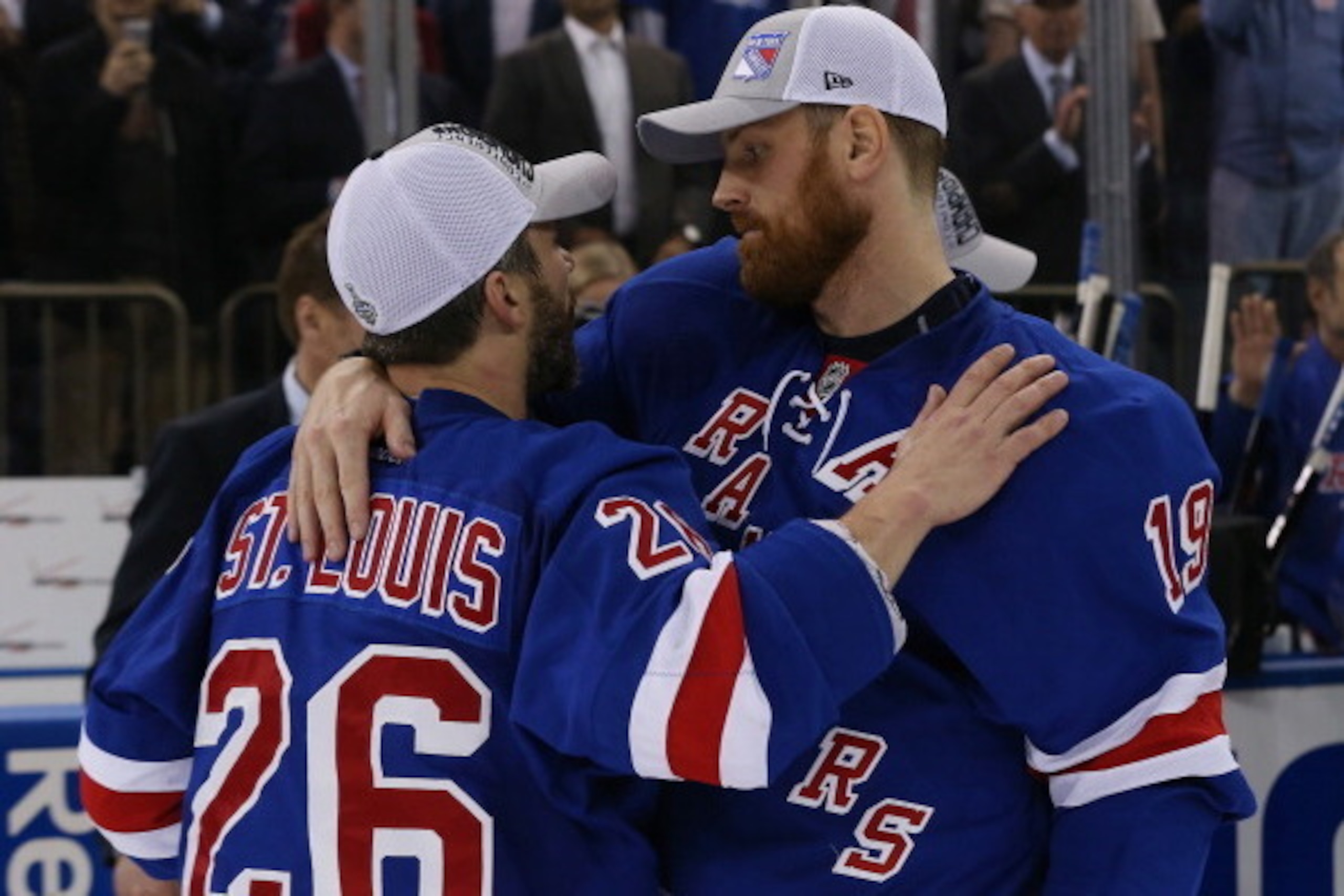 NEW YORK, NY - MAY 29: Brad Richards #19 and Martin St. Louis #26 of the New York Rangers celebrates after defeating the Montreal Canadiens in Game Six to win the Eastern Conference Final in the 2014 NHL Stanley Cup Playoffs at Madison Square Garden on Ma