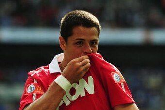 LONDON, ENGLAND - AUGUST 08:  Javier Hernandez of Manchester United celebrates as he scores their second goal during the FA Community Shield match between Chelsea and Manchester United at Wembley Stadium on August 8, 2010 in London, England.  (Photo by La