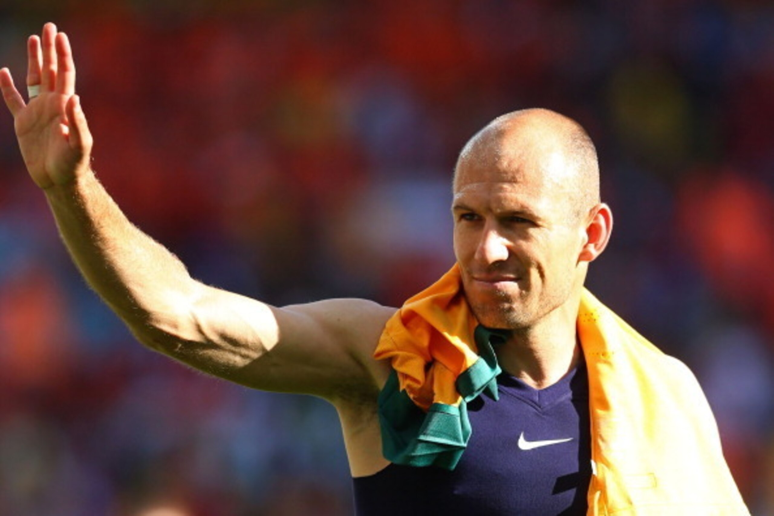 PORTO ALEGRE, BRAZIL - JUNE 18:  Arjen Robben of the Netherlands acknowledges the fans after a 3-2 victory in  the 2014 FIFA World Cup Brazil Group B match between Australia and Netherlands at Estadio Beira-Rio on June 18, 2014 in Porto Alegre, Brazil.  (