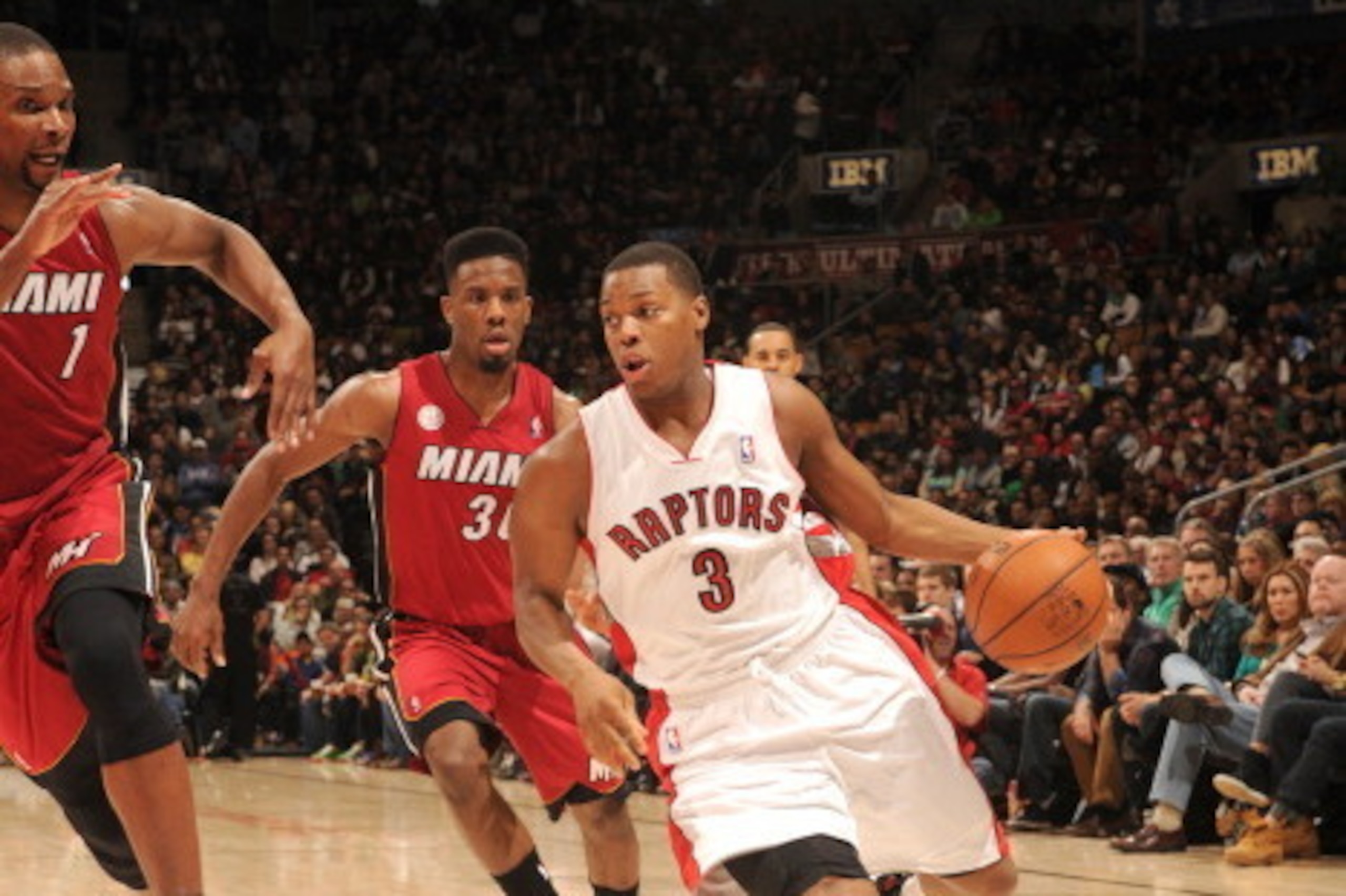 TORONTO, CANADA - MARCH 17:  Kyle Lowry #3 of the Toronto Raptors drives up court during the game between the Toronto Raptors and the Miami Heat on March 17, 2013 at the Air Canada Centre in Toronto, Ontario, Canada.  NOTE TO USER: User expressly acknowle