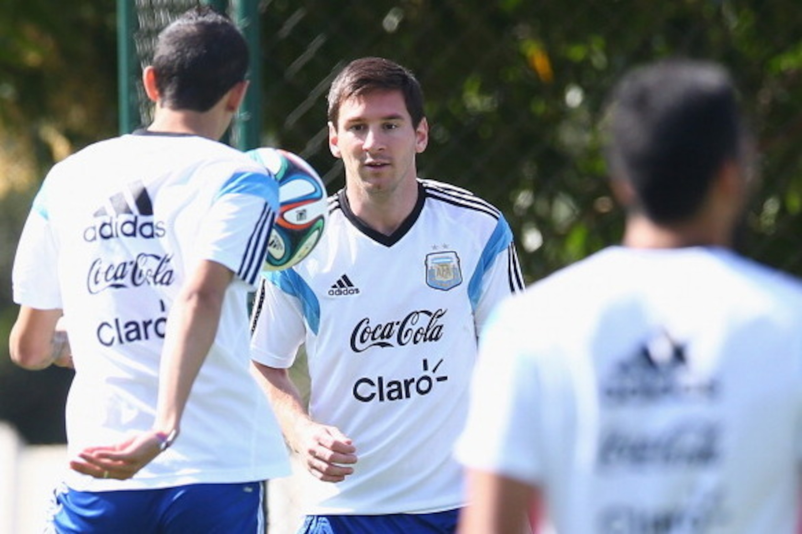 VESPASIANO, BRAZIL - JUNE 20:  Lionel Messi of Argentina during a training session at Cidade do Galo on June 20, 2014 in Vespasiano, Brazil.  (Photo by Ronald Martinez/Getty Images)