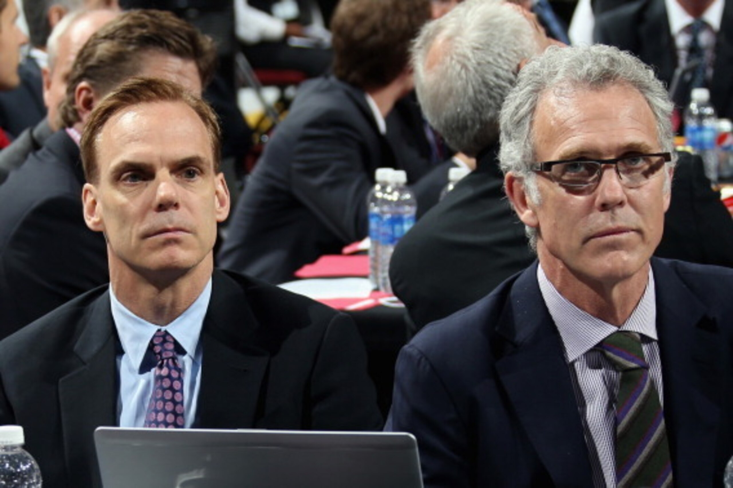NEWARK, NJ - JUNE 30: Senior Vice President of Hockey Operations Scott Howson sits with general manager Craig MacTavish of the Edmonton Oilers during the 2013 NHL Draft at Prudential Center on June 30, 2013 in Newark, New Jersey. (Photo by Dave Sandford NEWARK, NJ - JUNE 30: Senior Vice President of Hockey Operations Scott Howson sits with general manager Craig MacTavish of the Edmonton Oilers during the 2013 NHL Draft at Prudential Center on June 30, 2013 in Newark, New Jersey. (Photo by Dave Sandford