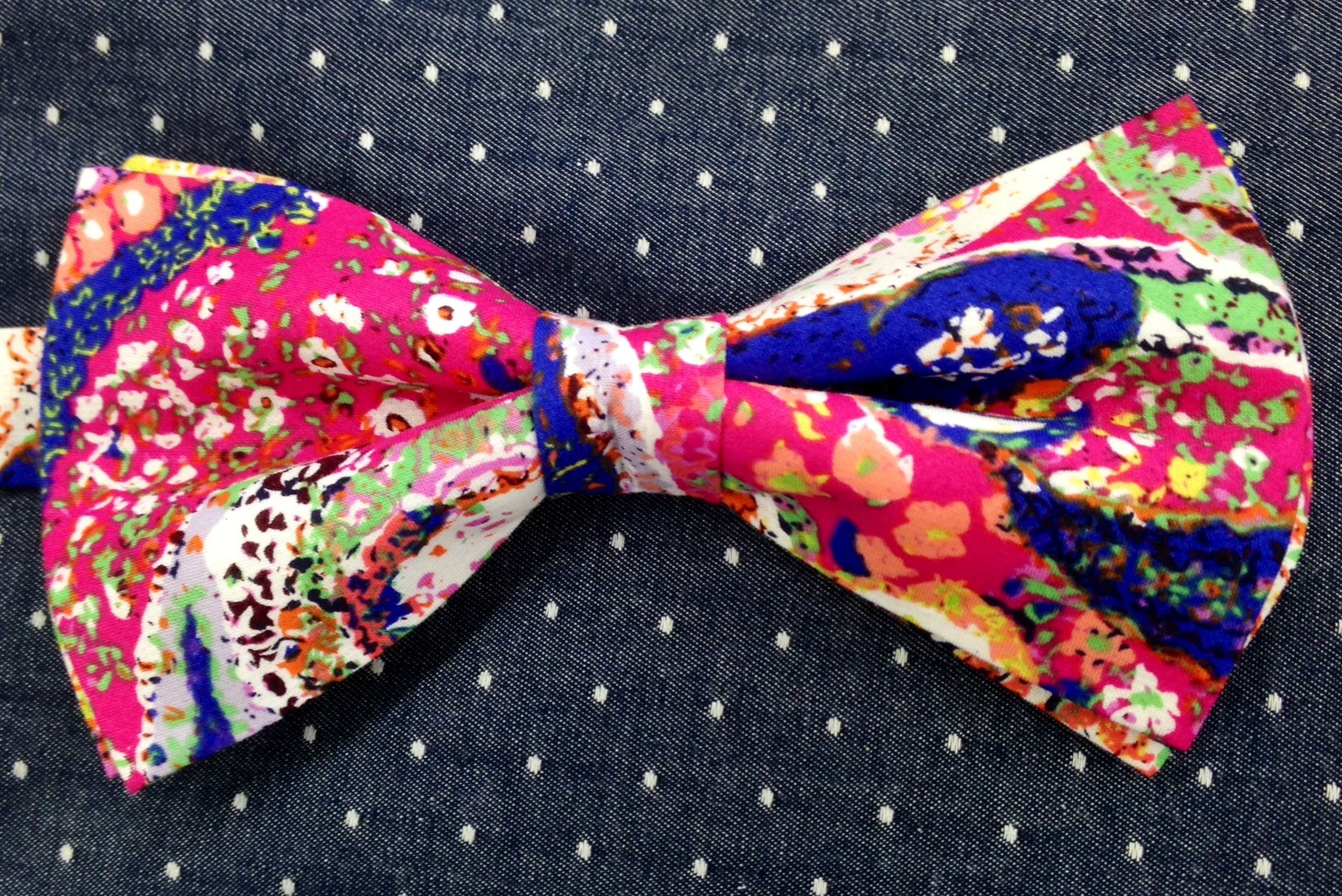 Julius Randle's funky bow tie.