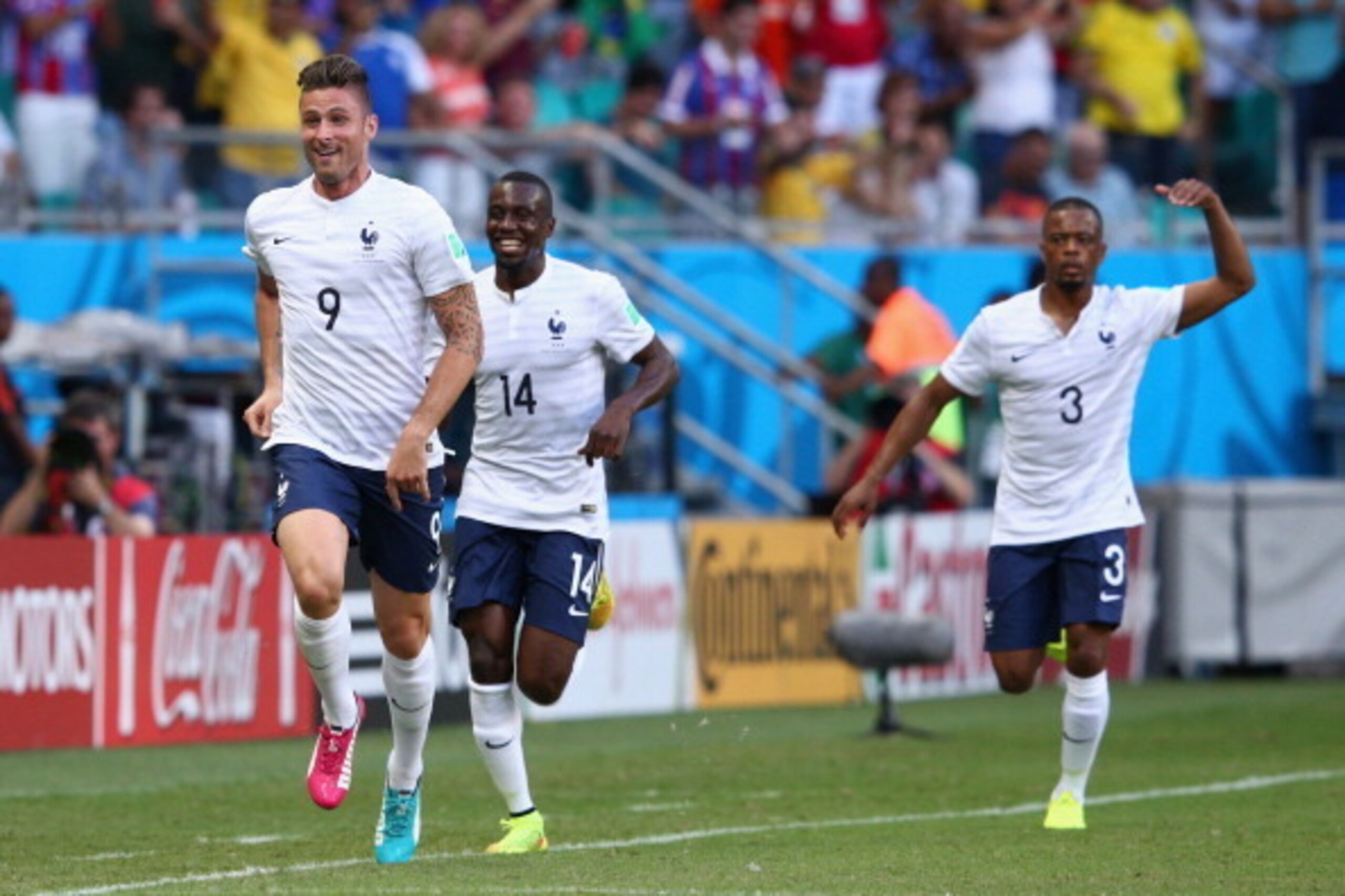 SALVADOR, BRAZIL - JUNE 20:  Olivier Giroud of France celebrates scoring his team's first goal during the 2014 FIFA World Cup Brazil Group E match between Switzerland and France at Arena Fonte Nova on June 20, 2014 in Salvador, Brazil.  (Photo by Adam Pre