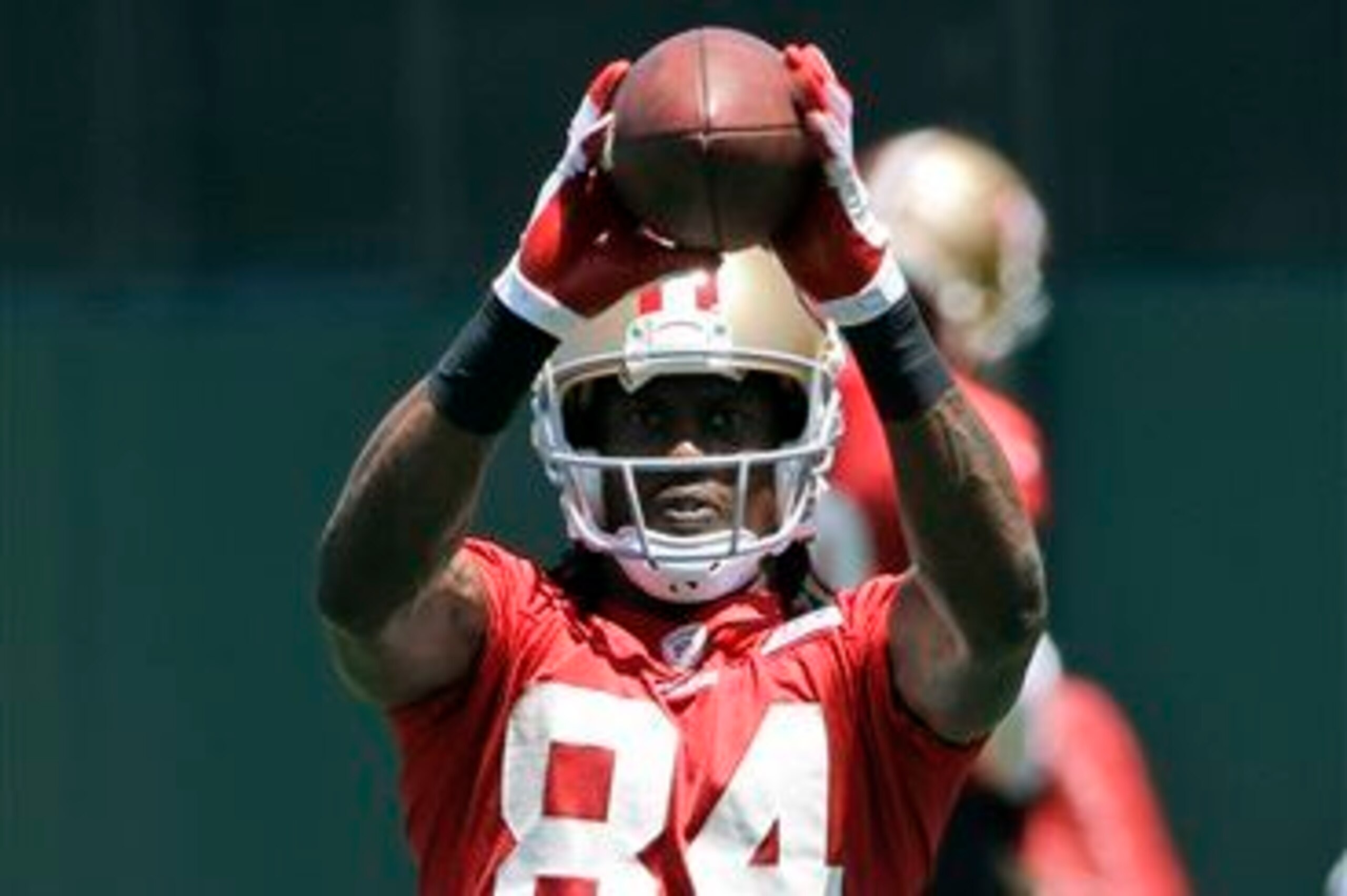 Brandon Lloyd adds both veteran presence and depth to the 49ers' receiving corps.