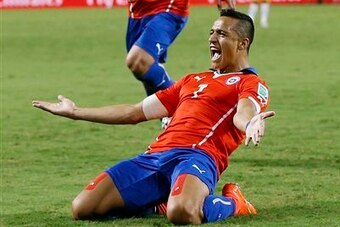 Alexis Sanchez could be set to sign for Liverpool in the deal that takes Luis Suarez to Barcelona.