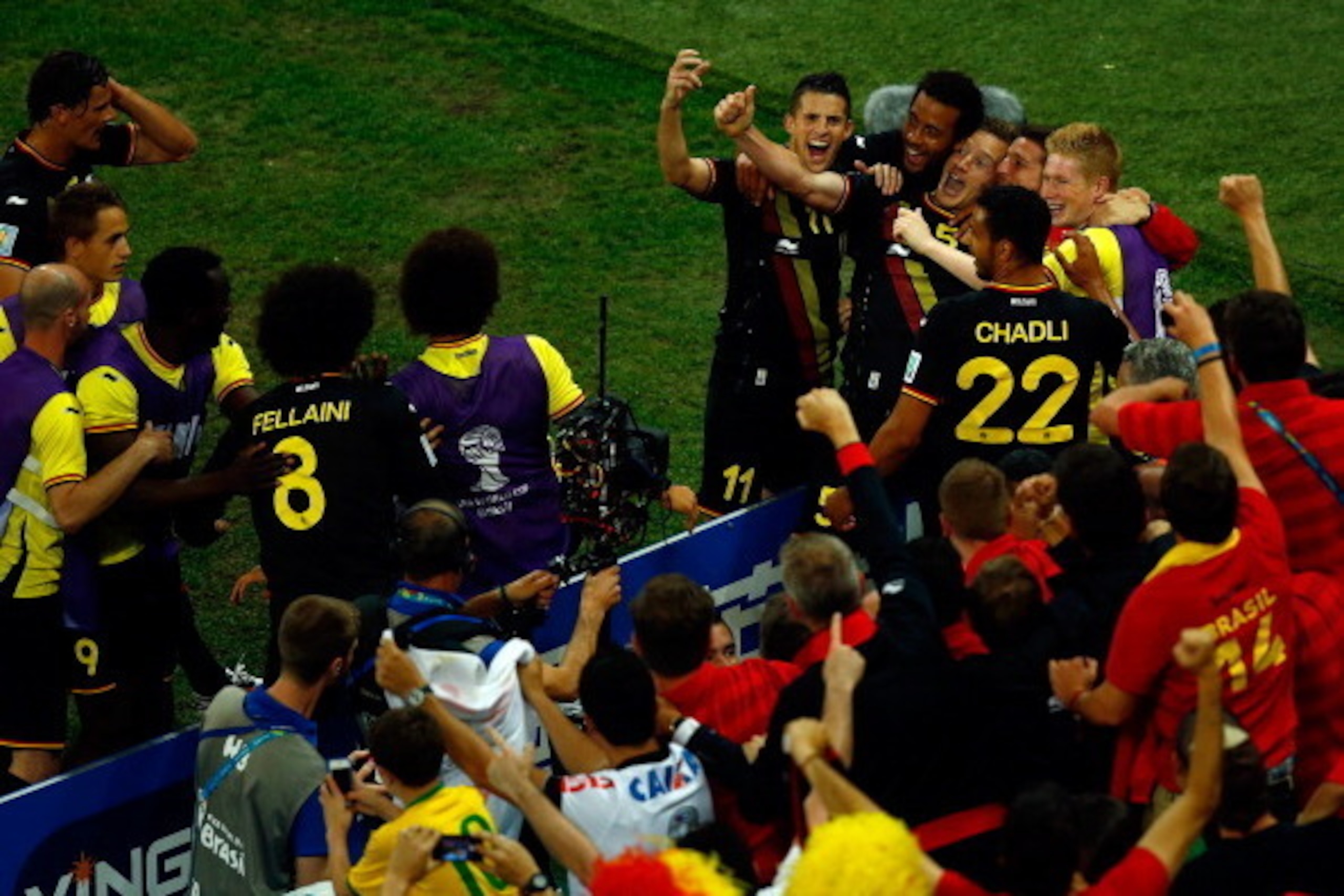 SAO PAULO, BRAZIL - JUNE 26: Jan Vertonghen of Belgium celebrates with teammates scoring his team's first goal during the 2014 FIFA World Cup Brazil Group H match between South Korea and Belgium at Arena de Sao Paulo on June 26, 2014 in Sao Paulo, Brazil SAO PAULO, BRAZIL - JUNE 26: Jan Vertonghen of Belgium celebrates with teammates scoring his team's first goal during the 2014 FIFA World Cup Brazil Group H match between South Korea and Belgium at Arena de Sao Paulo on June 26, 2014 in Sao Paulo, Brazil