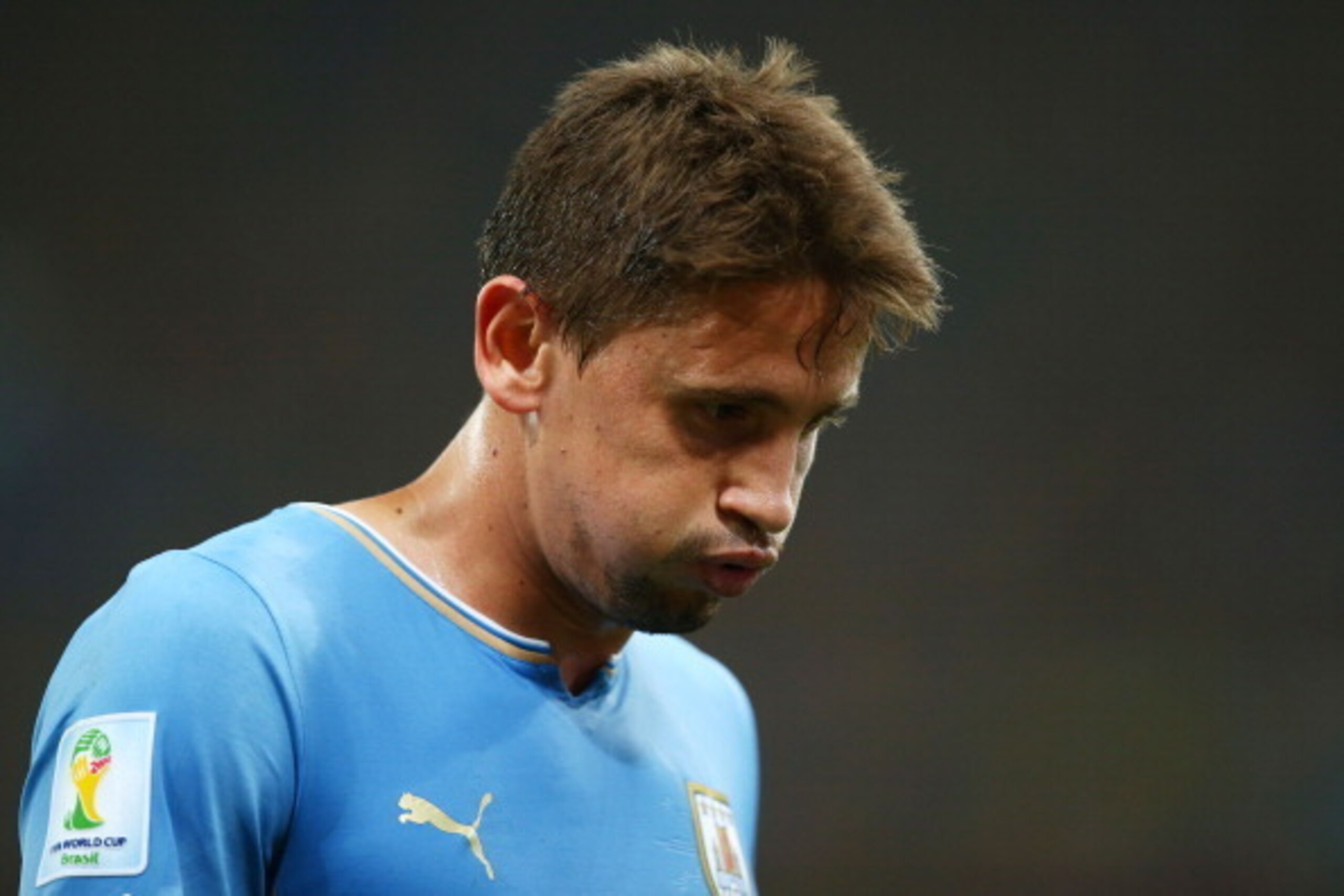 RIO DE JANEIRO, BRAZIL - JUNE 28: Gaston Ramirez of Uruguay looks on during the 2014 FIFA World Cup Brazil round of 16 match between Colombia and Uruguay at Maracana on June 28, 2014 in Rio de Janeiro, Brazil.  (Photo by Julian Finney/Getty Images)