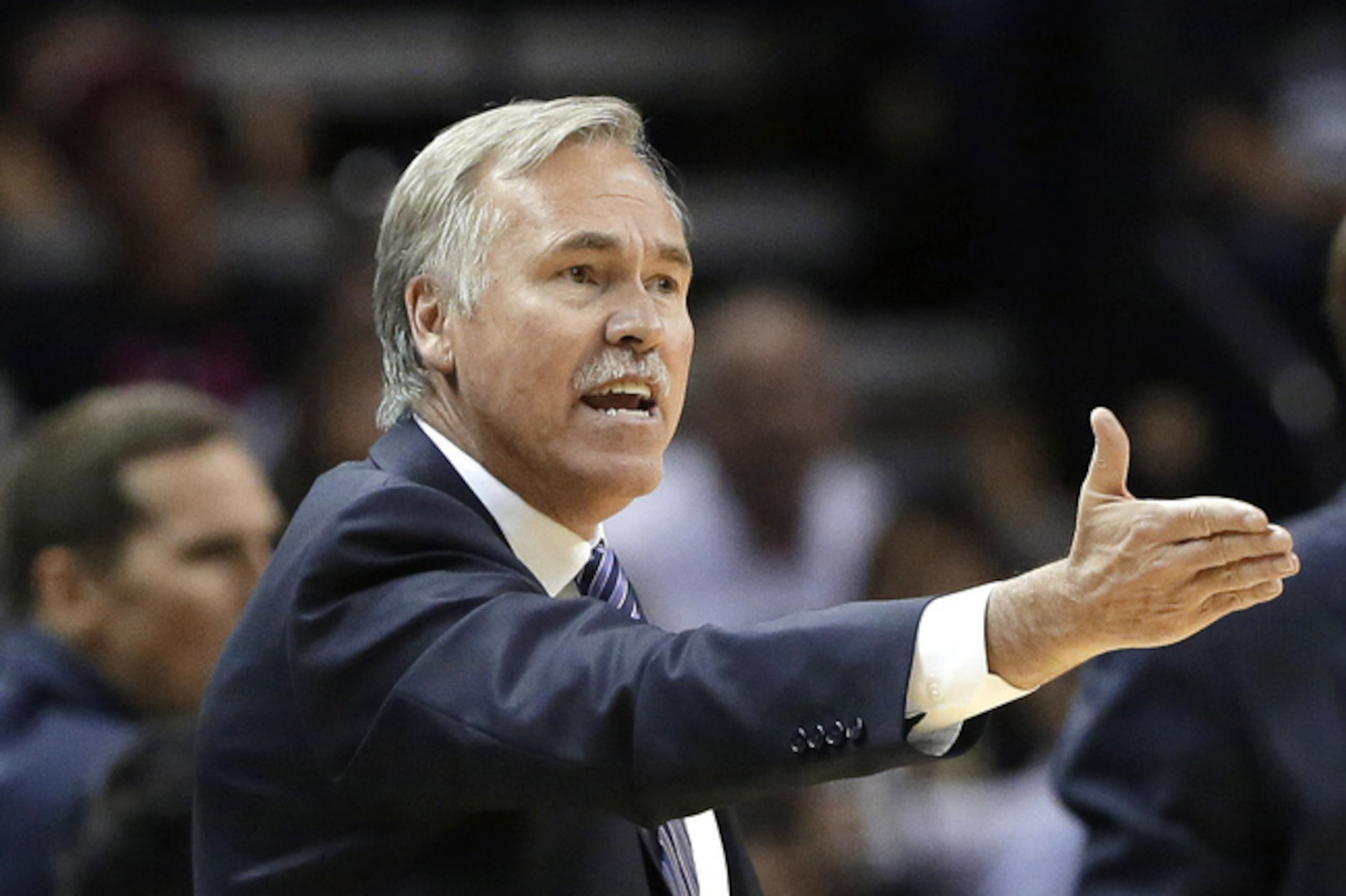 Mike D'Antoni is the only coach in Lakers history not to register a playoff win in his first two seasons with the team.