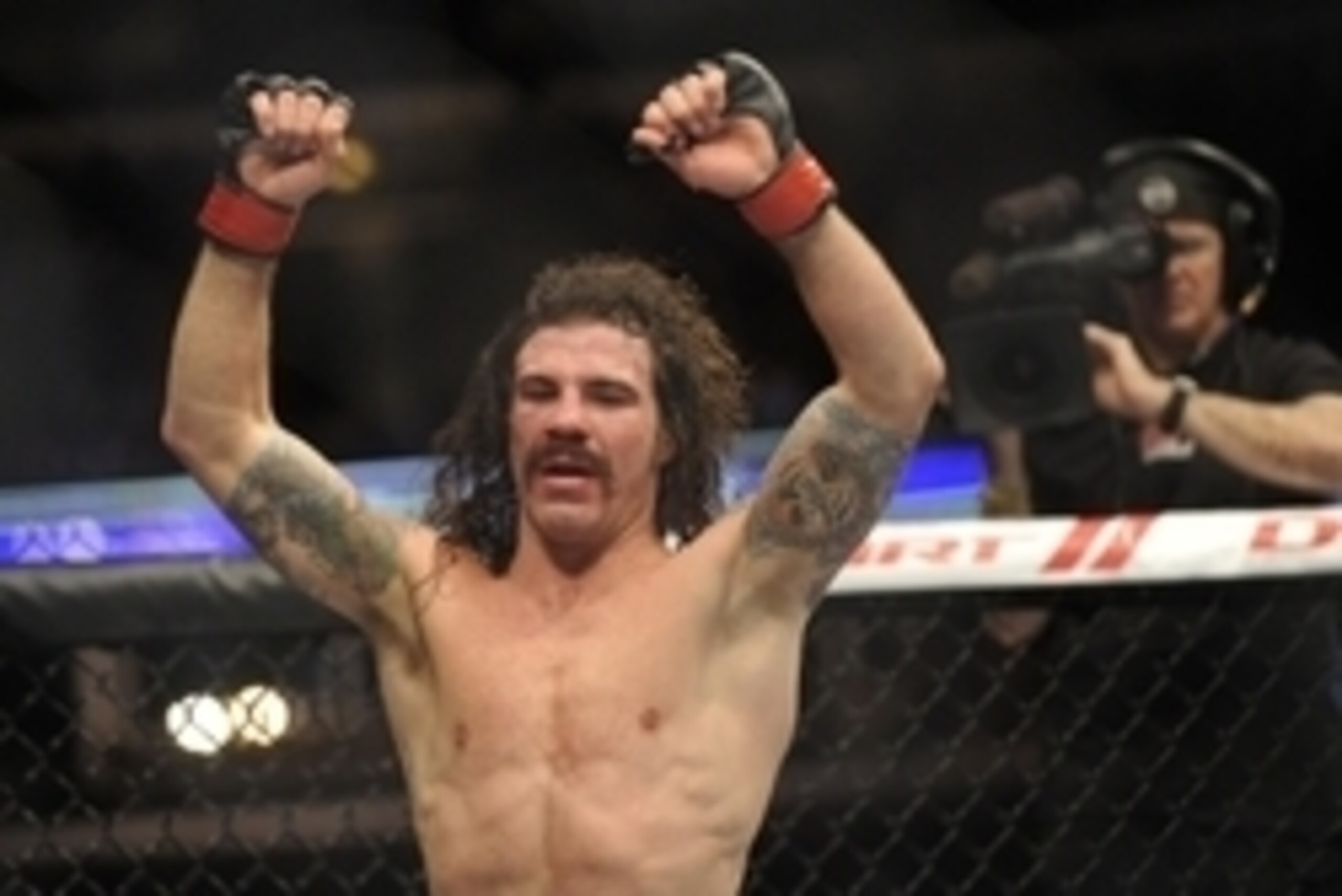 Jan 26, 2013; Chicago, IL, USA; Clay Guida reacts after defeating Hatsu Hioki (not pictured) during UFC on FOX 6 at the United Center. Mandatory Credit: David Banks-USA TODAY Sports Jan 26, 2013; Chicago, IL, USA; Clay Guida reacts after defeating Hatsu Hioki (not pictured) during UFC on FOX 6 at the United Center. Mandatory Credit: David Banks-USA TODAY Sports