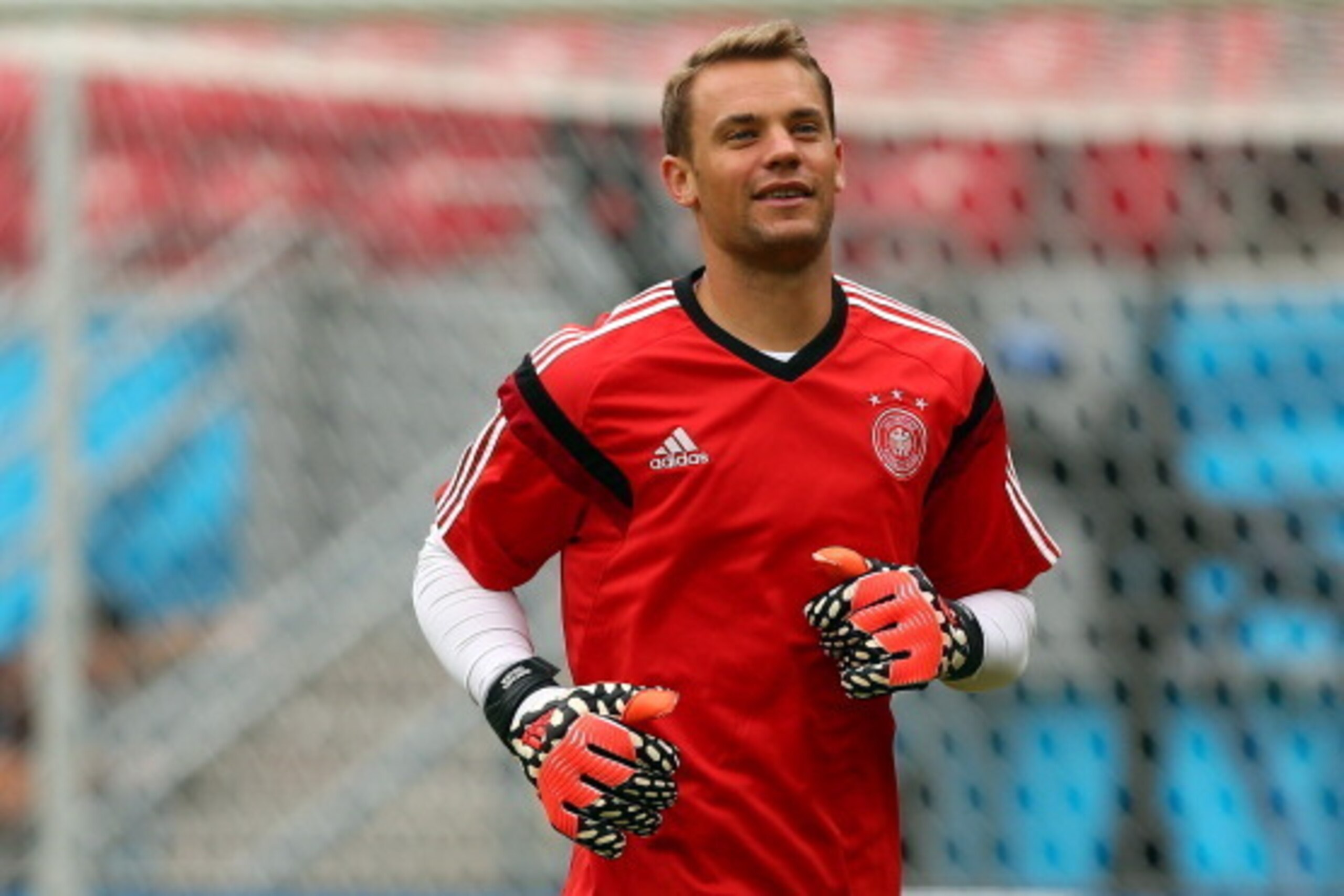 RECIFE, BRAZIL - JUNE 25: Manuel Neuer, goalkeeper of Germany looks on during the Germany training session ahead of the 2014 FIFA World Cup Group G match between USA and Germany held at Arena Pernambuco on June 25, 2014 in Recife, Brazil. (Photo by Marti RECIFE, BRAZIL - JUNE 25: Manuel Neuer, goalkeeper of Germany looks on during the Germany training session ahead of the 2014 FIFA World Cup Group G match between USA and Germany held at Arena Pernambuco on June 25, 2014 in Recife, Brazil. (Photo by Marti