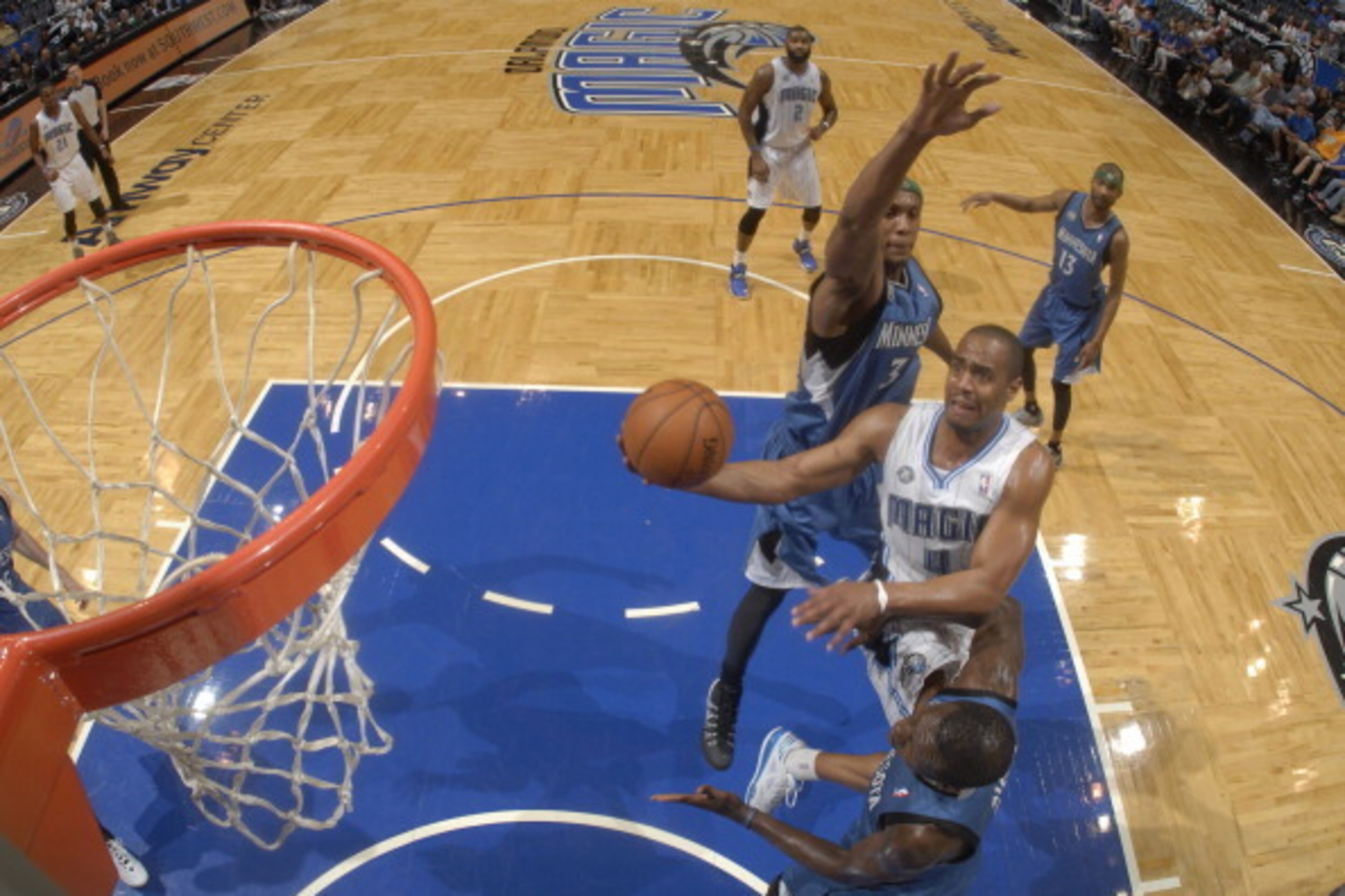 ORLANDO, FL - APRIL 5: Arron Afflalo #4 of the Orlando Magic shoots against the Minnesota Timberwolves on April 5, 2014 at Amway Center in Orlando, Florida. NOTE TO USER: User expressly acknowledges and agrees that, by downloading and or using this photog ORLANDO, FL - APRIL 5: Arron Afflalo #4 of the Orlando Magic shoots against the Minnesota Timberwolves on April 5, 2014 at Amway Center in Orlando, Florida. NOTE TO USER: User expressly acknowledges and agrees that, by downloading and or using this photog