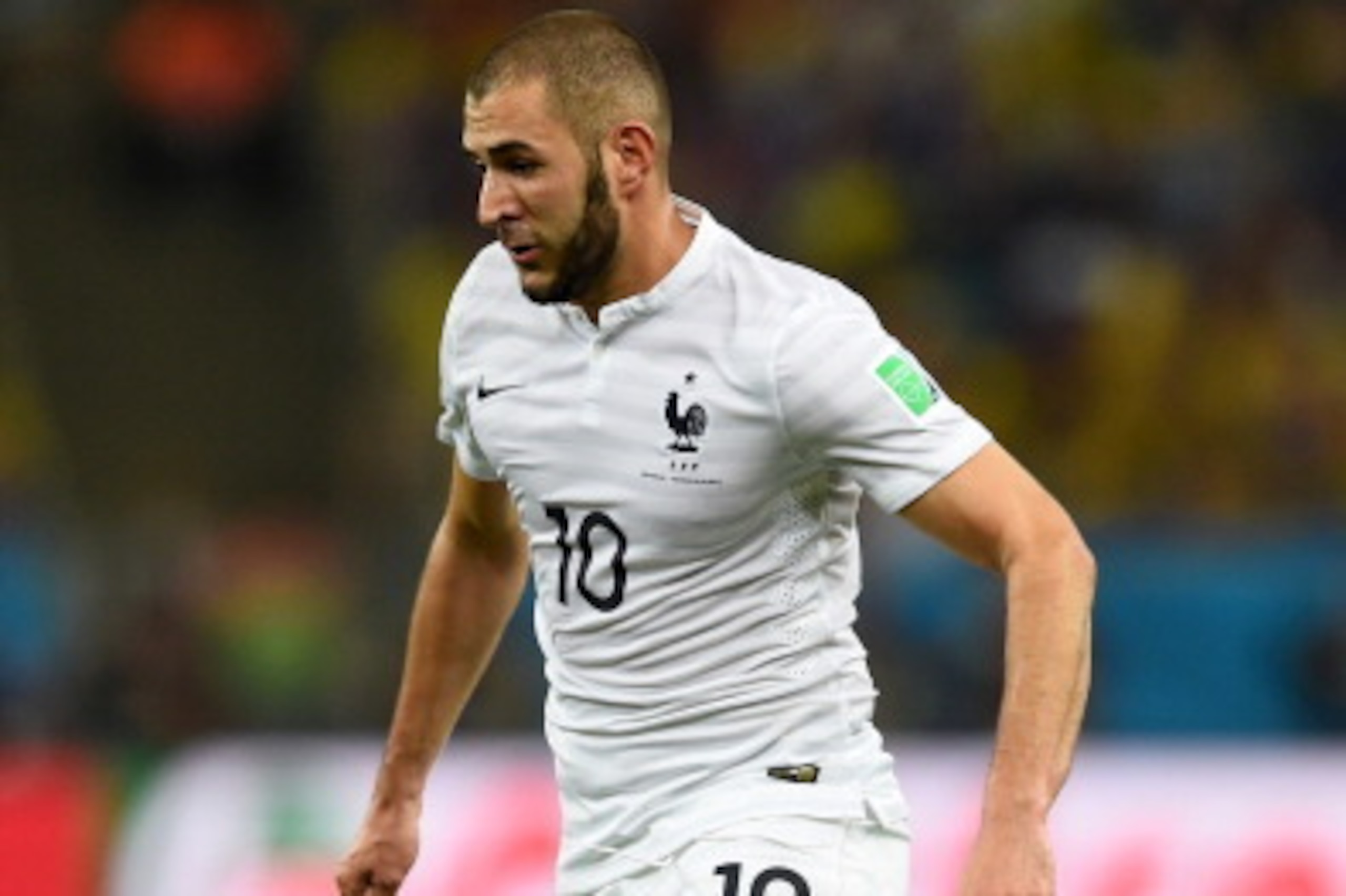 RIO DE JANEIRO, BRAZIL - JUNE 25: Karim Benzema of France controls the ball during the 2014 FIFA World Cup Brazil Group E match between Ecuador and France at Maracana on June 25, 2014 in Rio de Janeiro, Brazil. (Photo by Matthias Hangst/Getty Images) RIO DE JANEIRO, BRAZIL - JUNE 25: Karim Benzema of France controls the ball during the 2014 FIFA World Cup Brazil Group E match between Ecuador and France at Maracana on June 25, 2014 in Rio de Janeiro, Brazil. (Photo by Matthias Hangst/Getty Images)