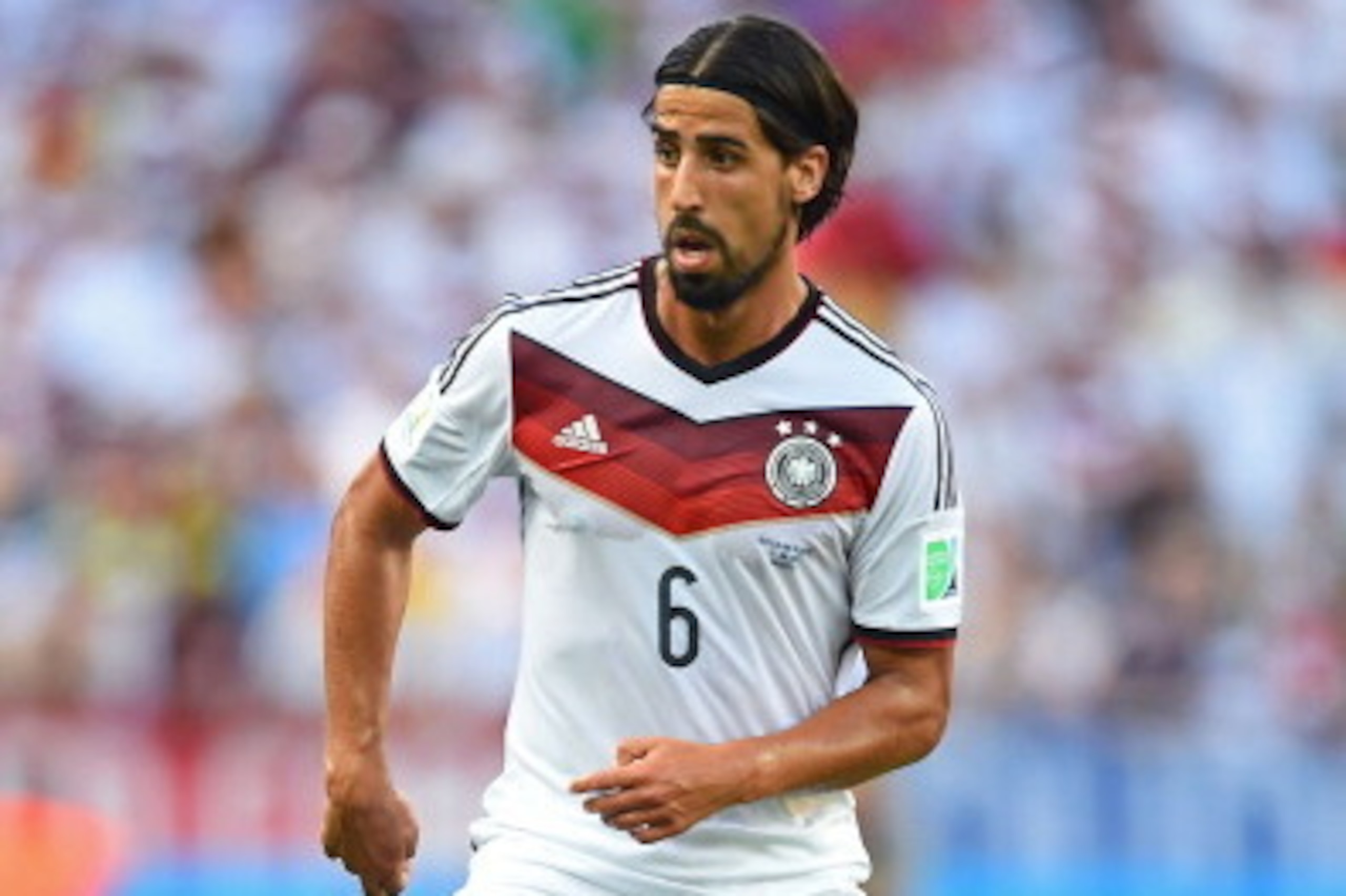 FORTALEZA, BRAZIL - JUNE 21: Sami Khedira of Germany controls the ball during the 2014 FIFA World Cup Brazil Group G match between Germany and Ghana at Castelao on June 21, 2014 in Fortaleza, Brazil.  (Photo by Laurence Griffiths/Getty Images)