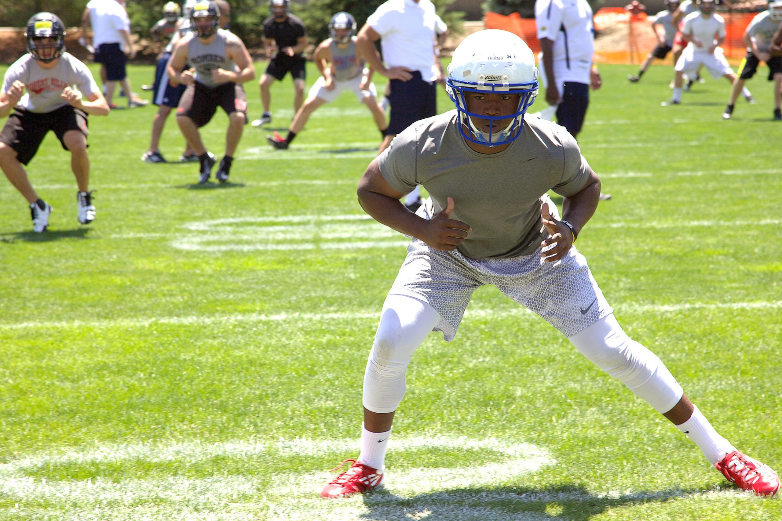 Justin Hilliard is one of the nation's top linebacking prospects. Justin Hilliard is one of the nation's top linebacking prospects.