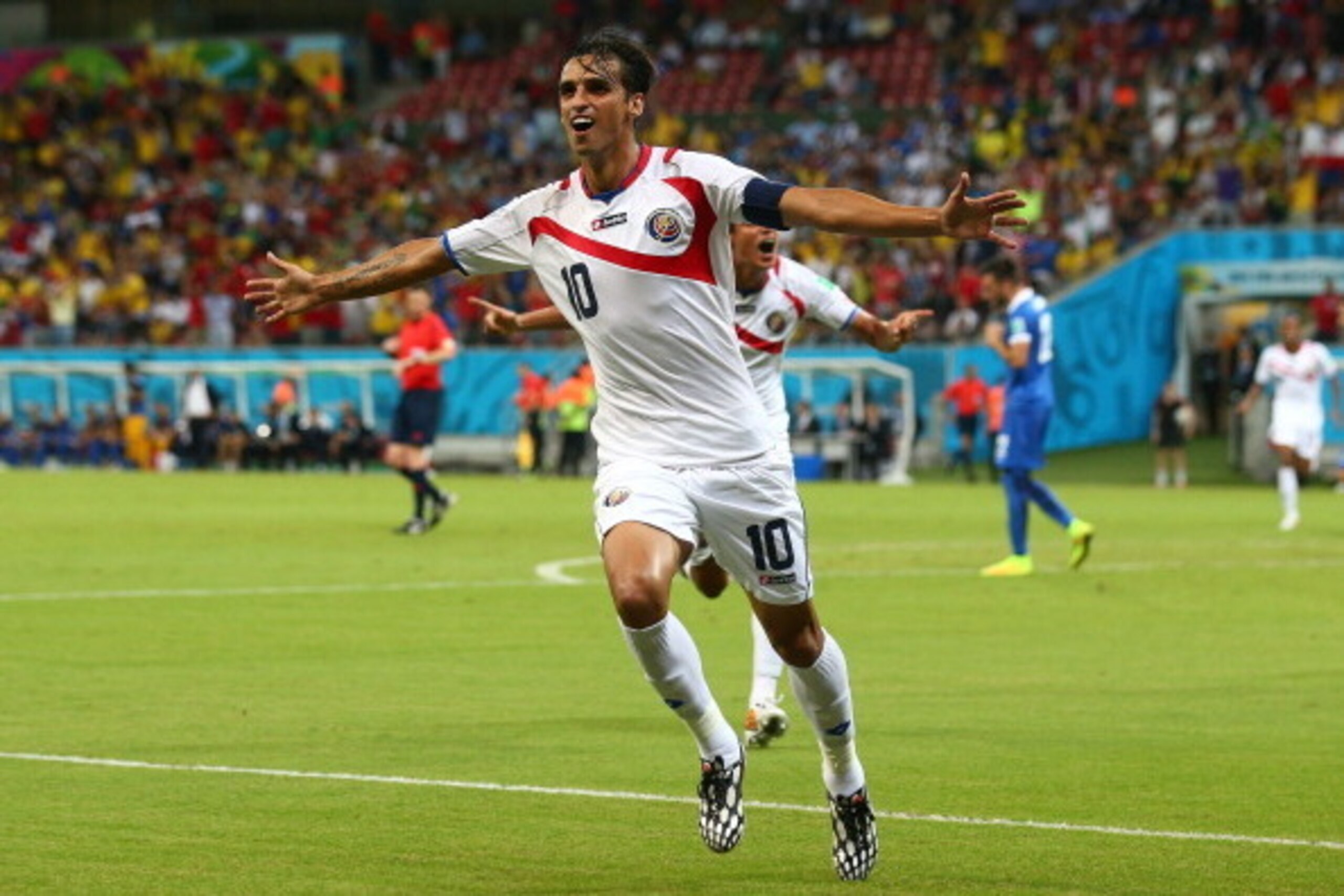 RECIFE, BRAZIL - JUNE 29:  Bryan Ruiz of Costa Rica celebrates scoring his team's first goal during the 2014 FIFA World Cup Brazil Round of 16 match between Costa Rica and Greece at Arena Pernambuco on June 29, 2014 in Recife, Brazil.  (Photo by Ian Walto