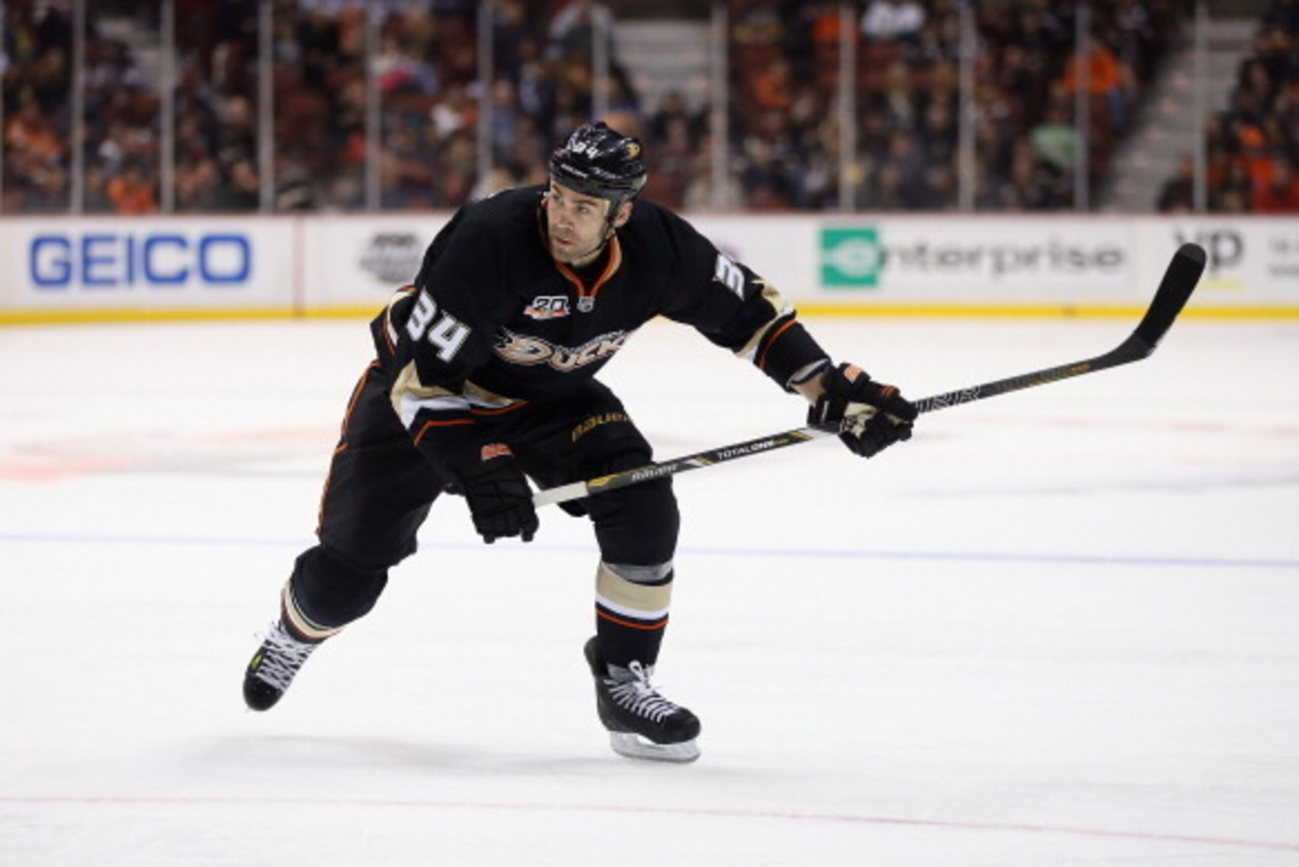 ANAHEIM, CA - DECEMBER 15:  Daniel Winnik #34 of the Anaheim Ducks skates against the Edmonton Oilers at Honda Center on December 15, 2013 in Anaheim, California.  (Photo by Jeff Gross/Getty Images)