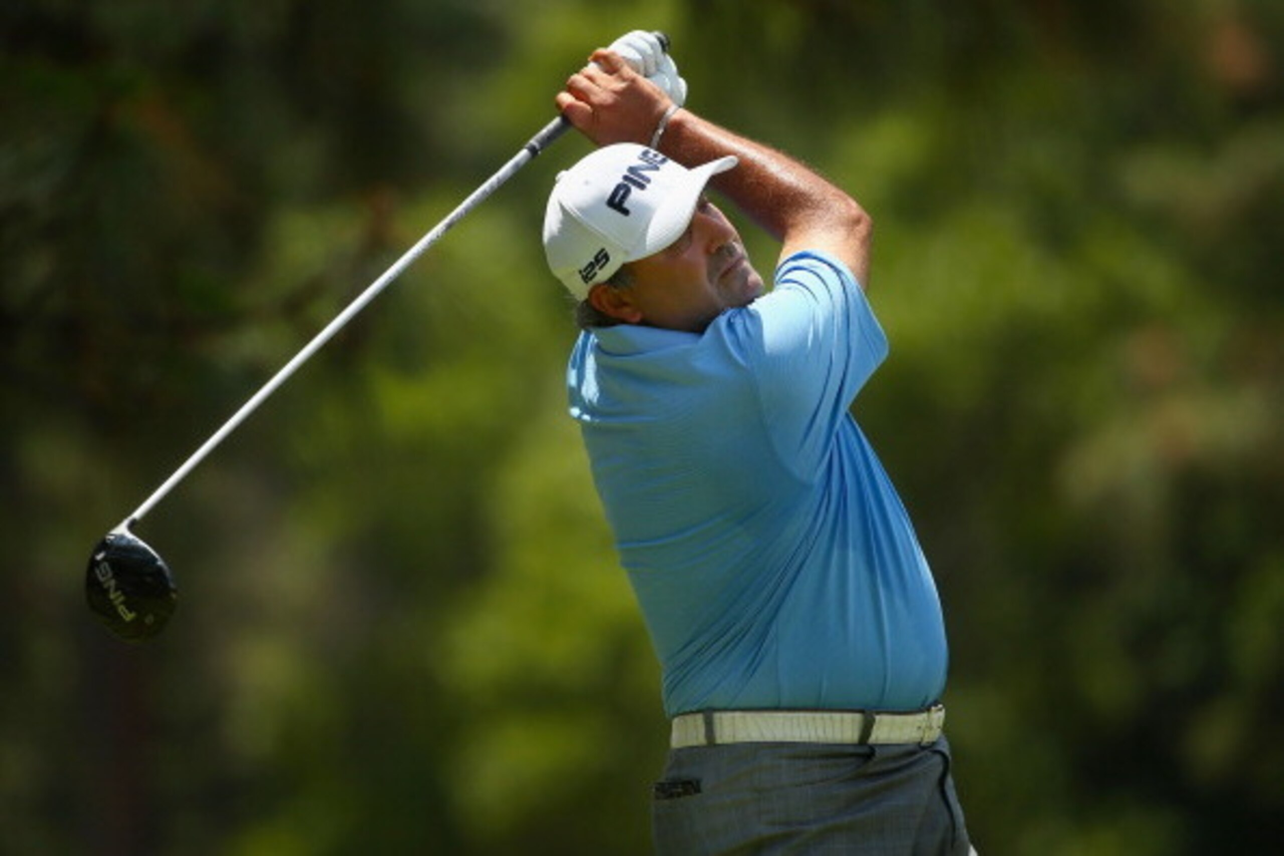 PINEHURST, NC - JUNE 13:  Angel Cabrera of Argentina hits his tee shot on the second hole during the second round of the 114th U.S. Open at Pinehurst Resort & Country Club, Course No. 2 on June 13, 2014 in Pinehurst, North Carolina.  (Photo by Streeter Le