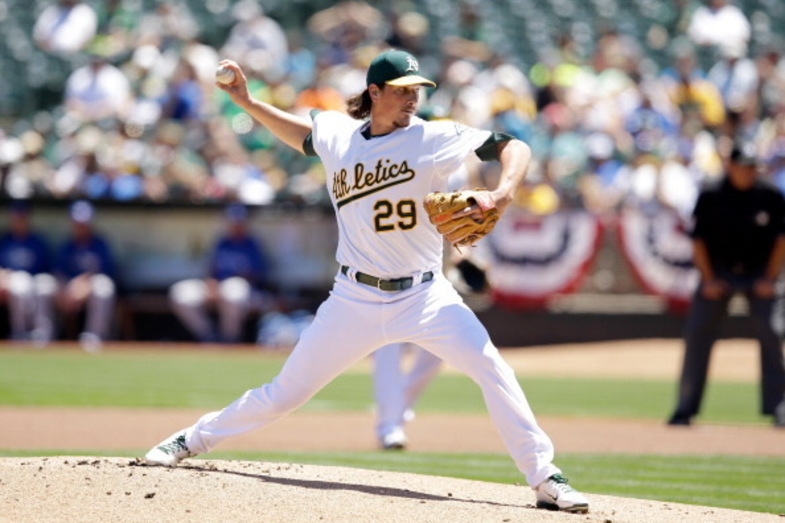OAKLAND, CA - JULY 06:  Jeff Samardzija #29 of the Oakland Athletics pitches against the Toronto Blue Jays in the first inning at O.co Coliseum on July 6, 2014 in Oakland, California.  Samardzija is pitching his first game for the Athletics.  (Photo by Ez