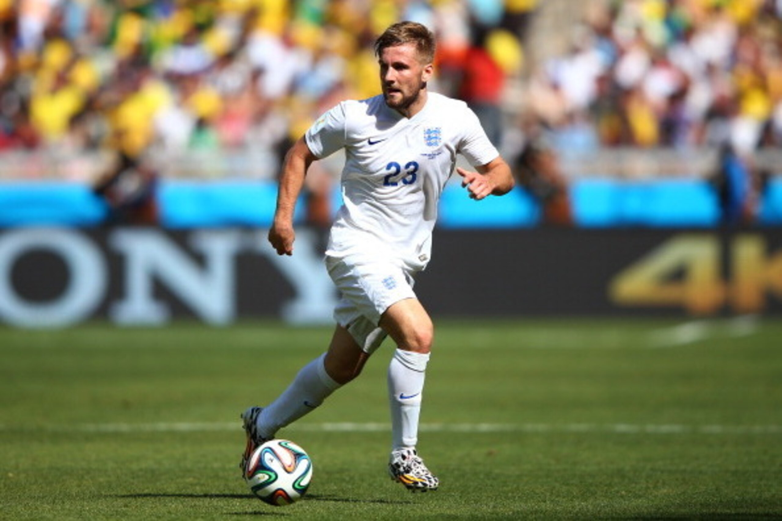 BELO HORIZONTE, BRAZIL - JUNE 24:  Luke Shaw of England controls the ball during the 2014 FIFA World Cup Brazil Group D match between Costa Rica and England at Estadio Mineirao on June 24, 2014 in Belo Horizonte, Brazil.  (Photo by Ian Walton/Getty Images