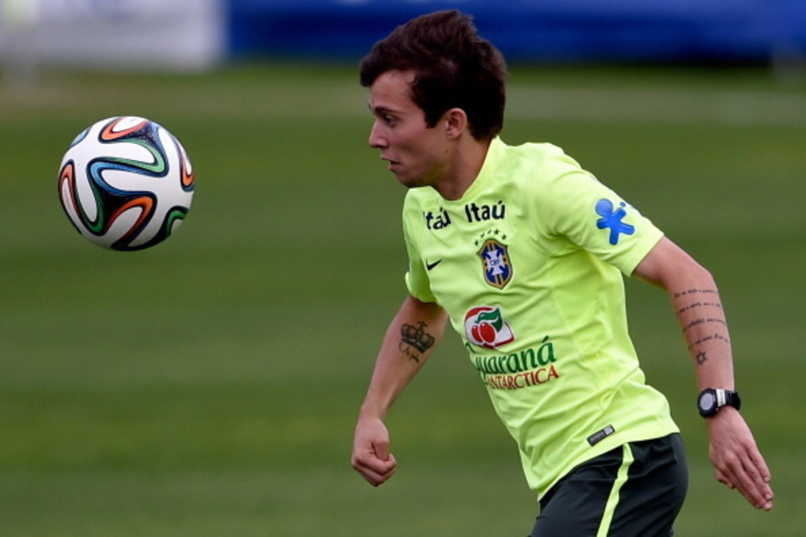 TERESOPOLIS, BRAZIL - JULY 06:  Brazil's striker Bernard in action during a training session at Granja Comary on July 6, 2014 in Teresopolis, Brazil.  (Photo by Buda Mendes/Getty Images)