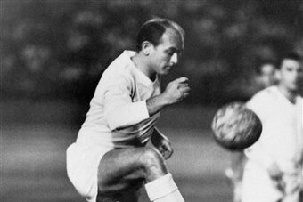Di Stefano was nicknamed "Blonde Arrow."