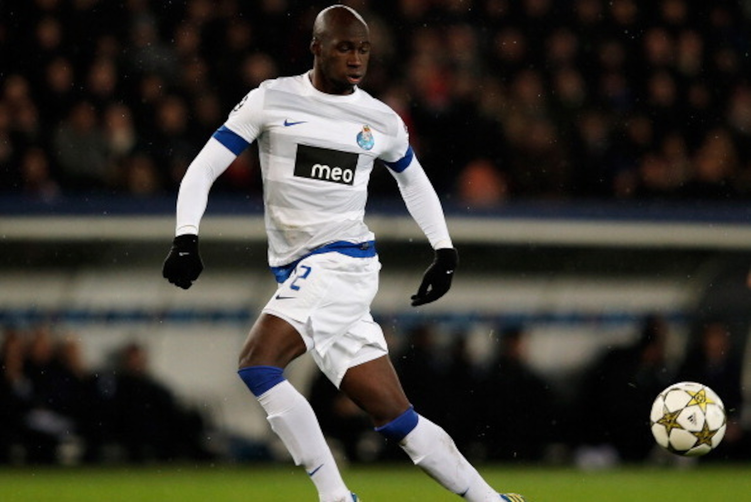 PARIS, FRANCE - DECEMBER 04:  Eliaquim Mangala of Porto in action during the Group A UEFA Champions League match between Paris Saint-Germain FC and FC Porto at Parc des Princes on December 4, 2012 in Paris, France.  (Photo by Dean Mouhtaropoulos/Getty Ima
