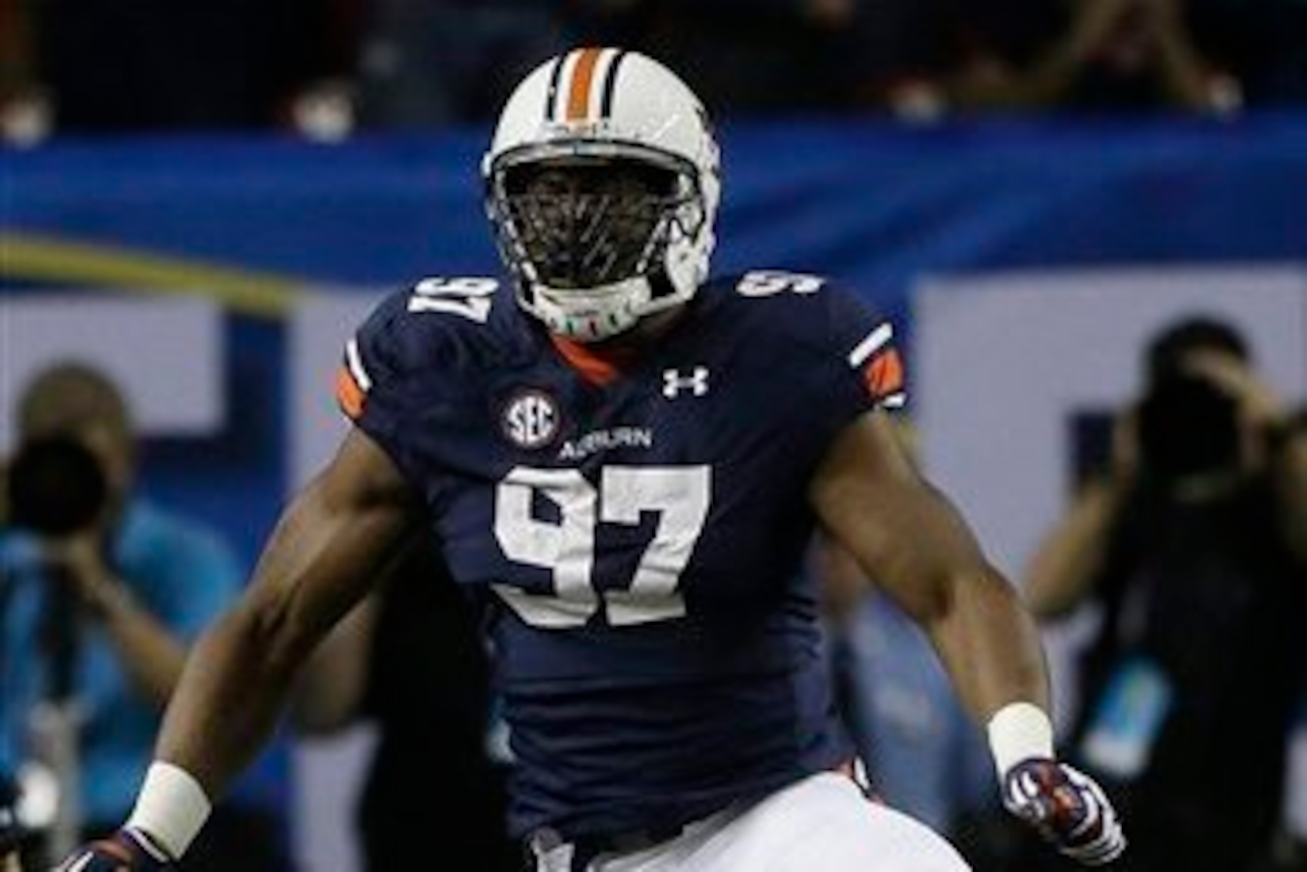 Auburn DE Elijah Daniel